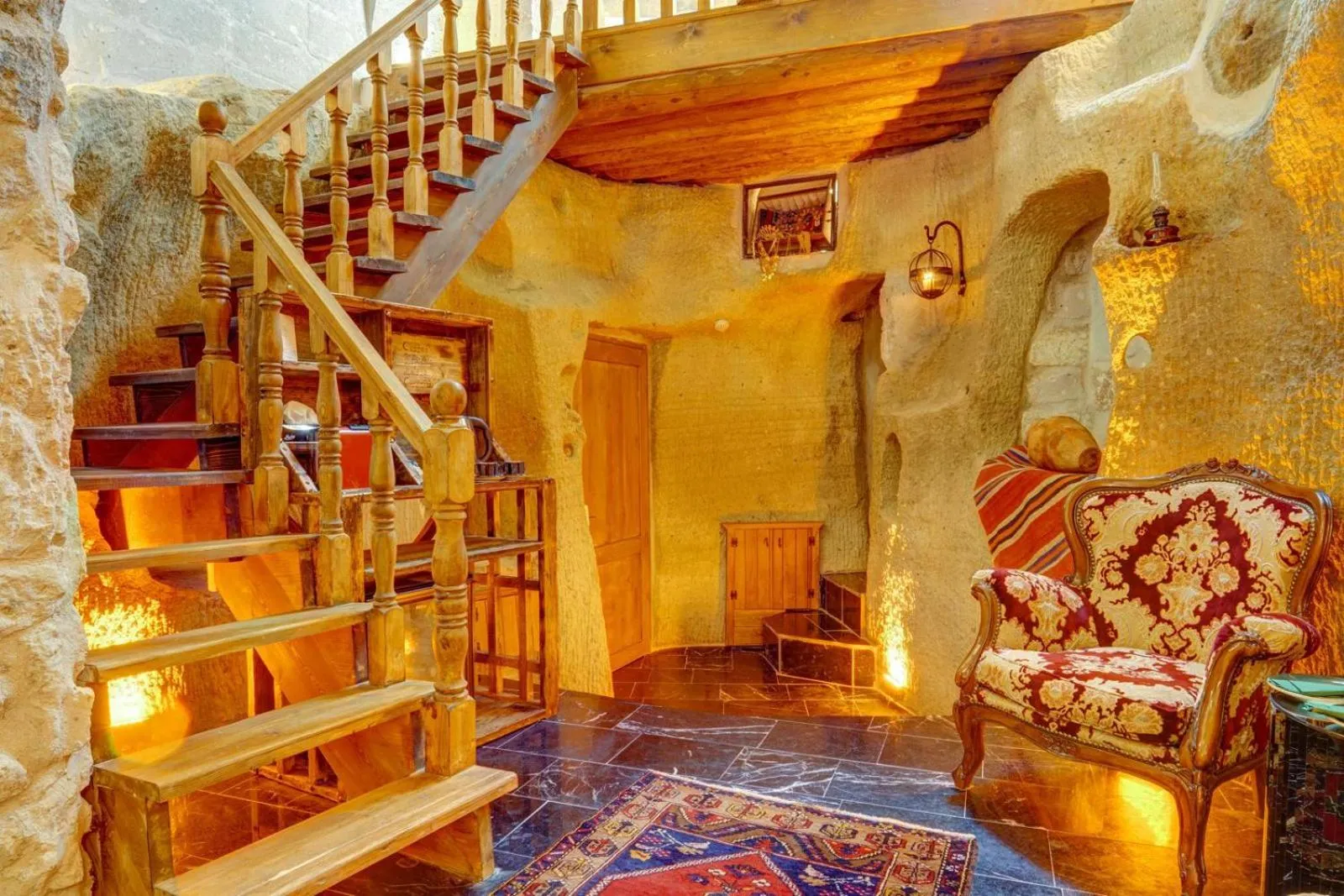 Photo of the whole room in Marbay Cave Cappadocia