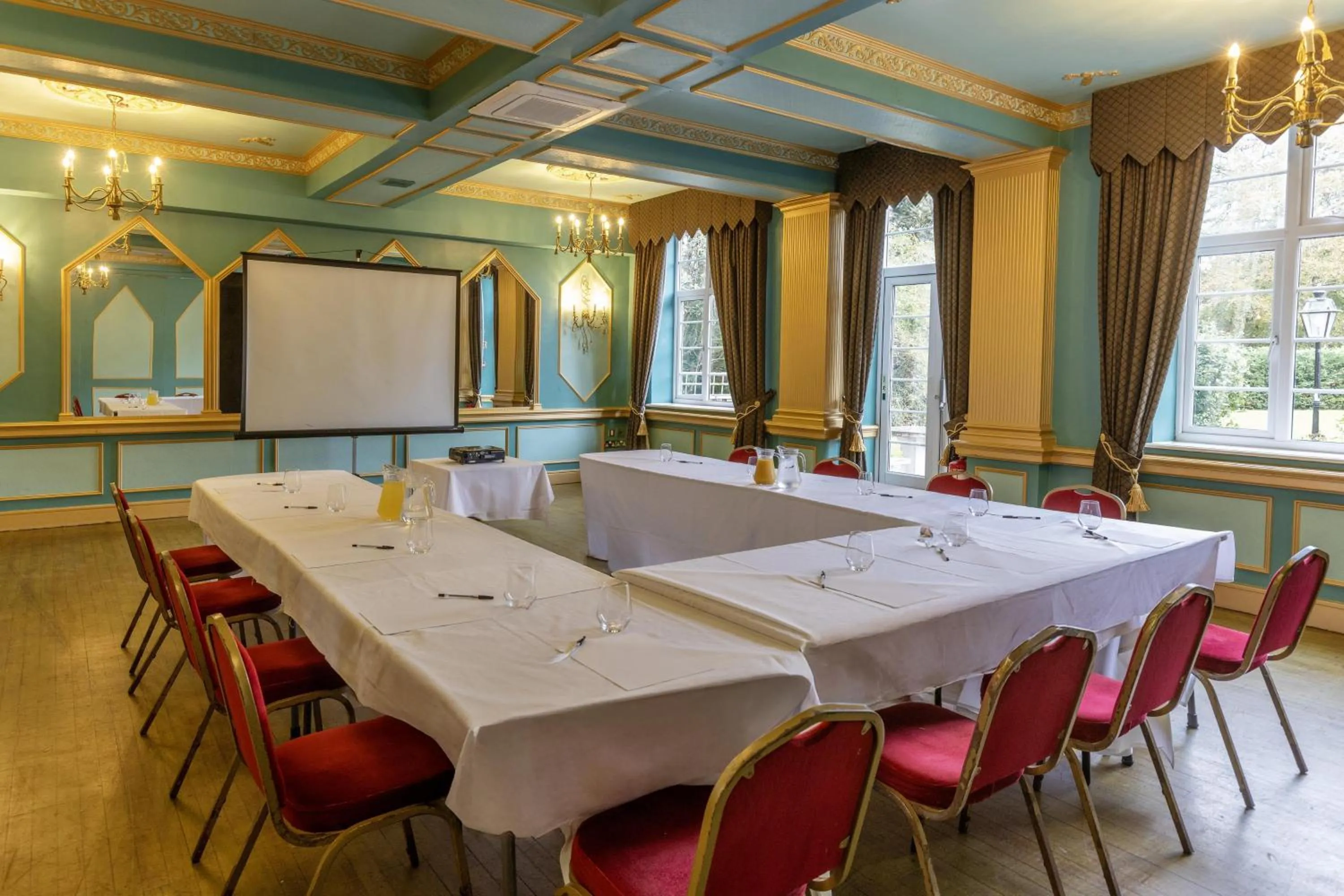 Spa and wellness centre/facilities in Best Western Abbots Barton Hotel