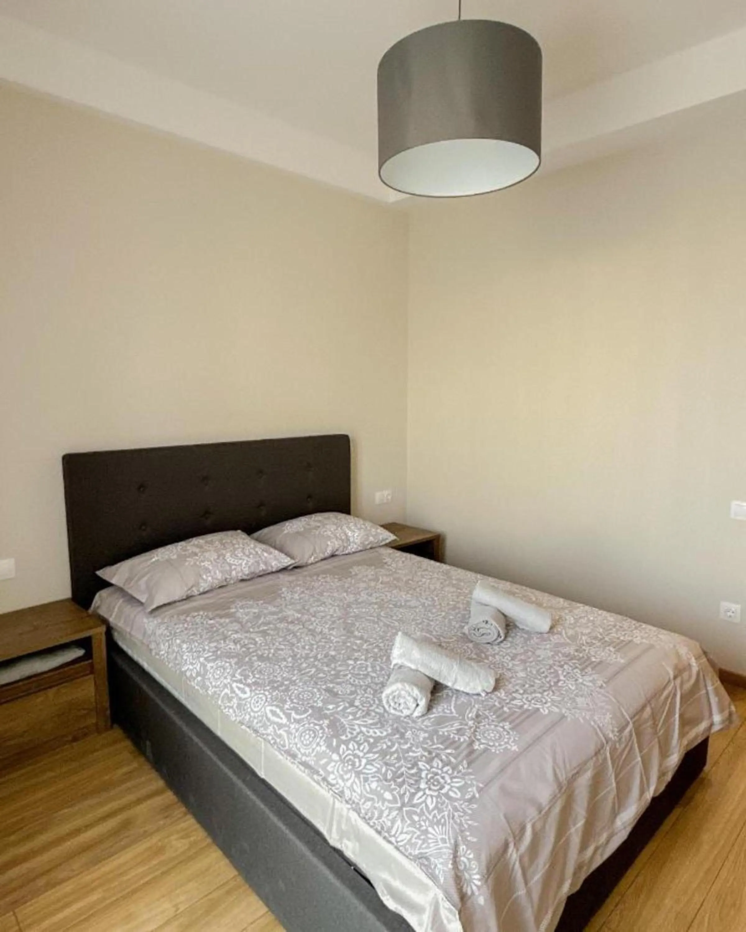 Bed in SoTa Metekhi Hotel