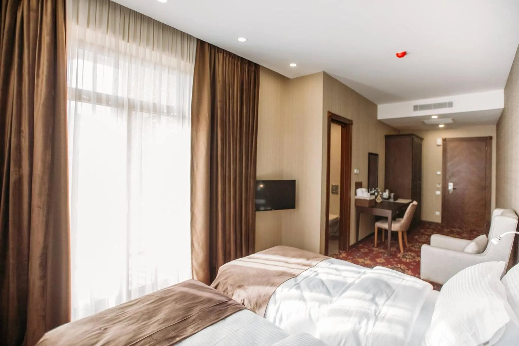 Double or Twin Room with Balcony in sota metekhi hotel