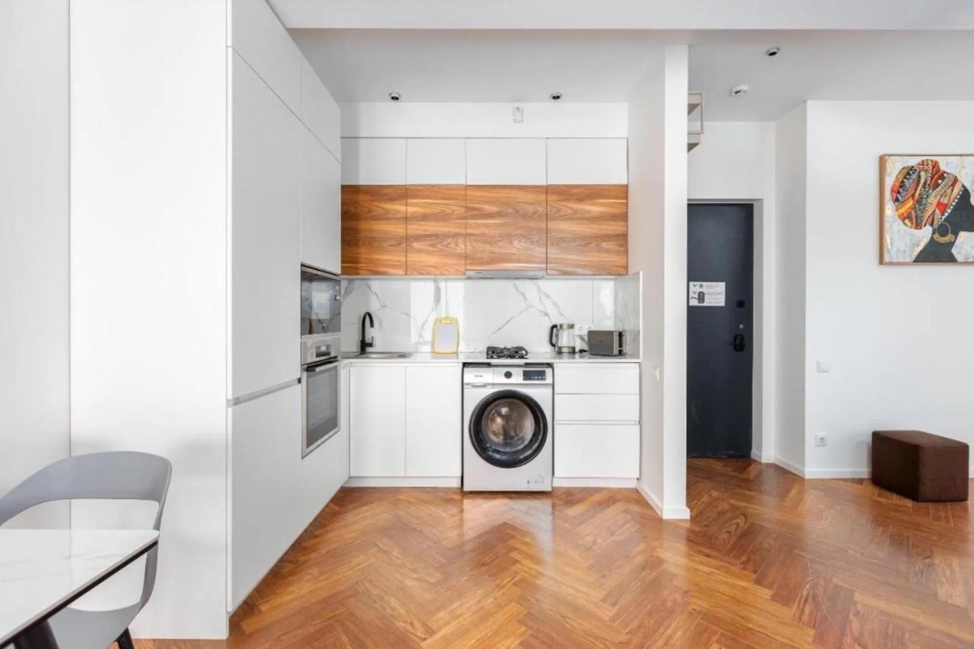 Kitchen or kitchenette in SoTa Metekhi Hotel