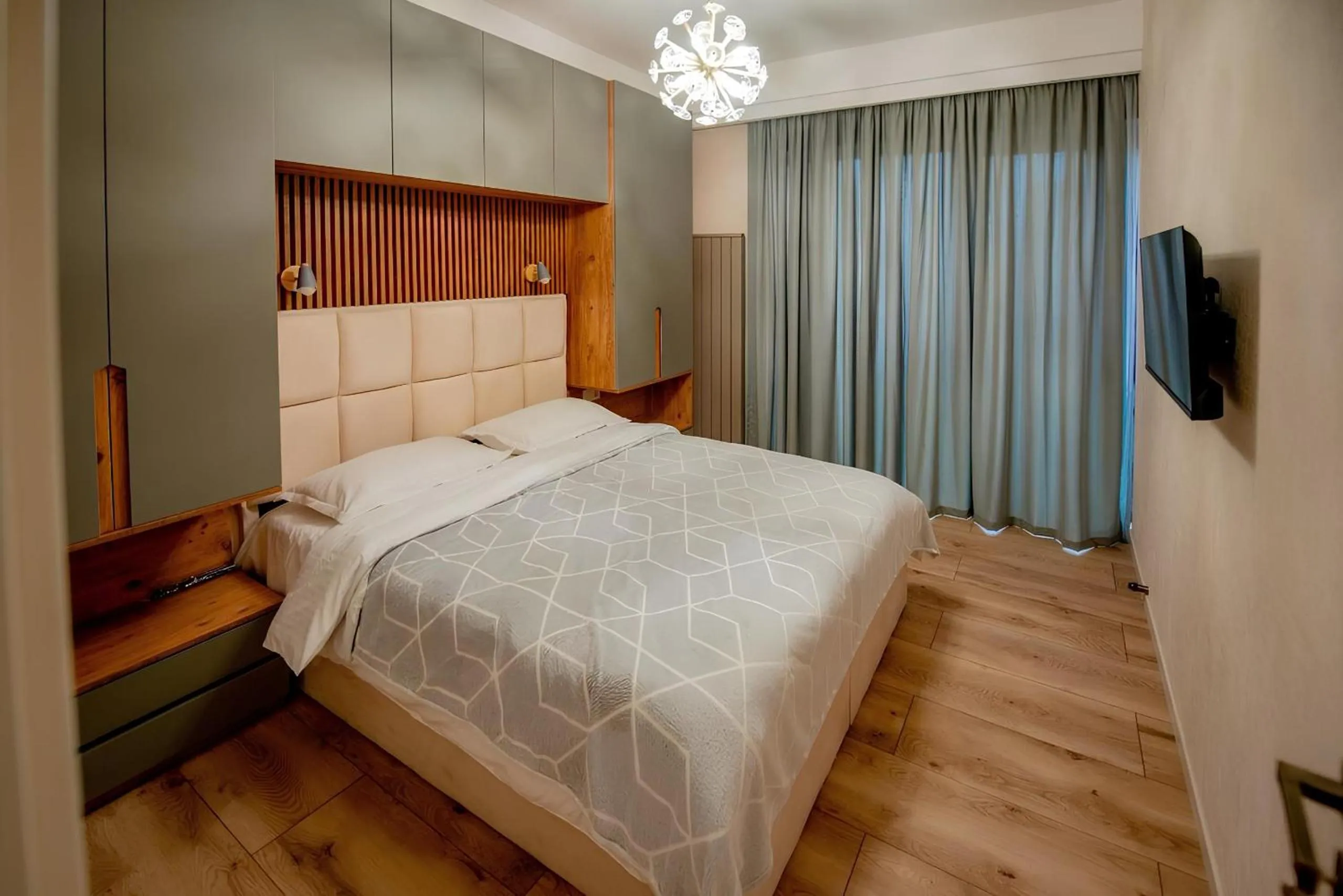 Bed in SoTa Metekhi Hotel