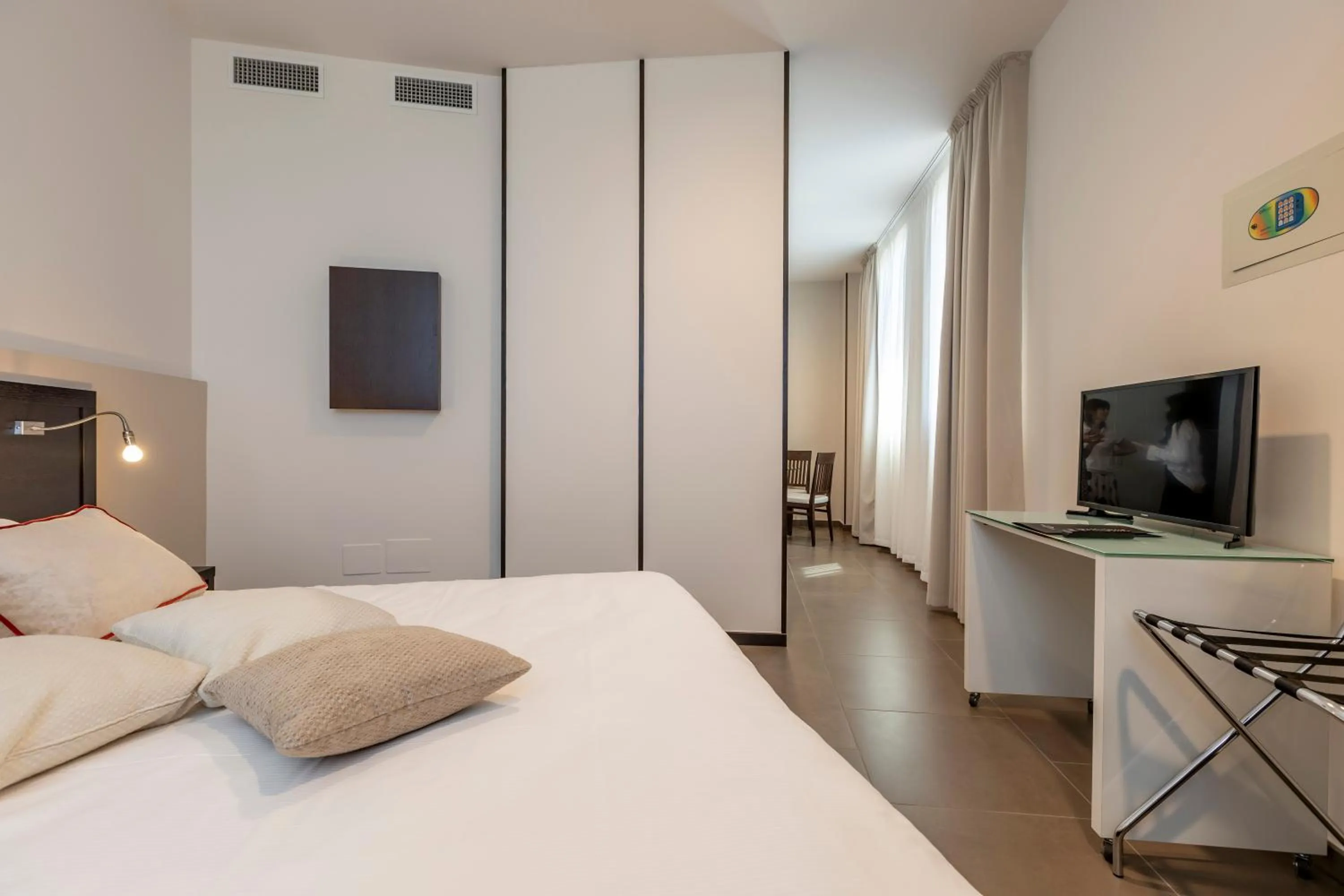 Bedroom, Bed in Mosaico Suite