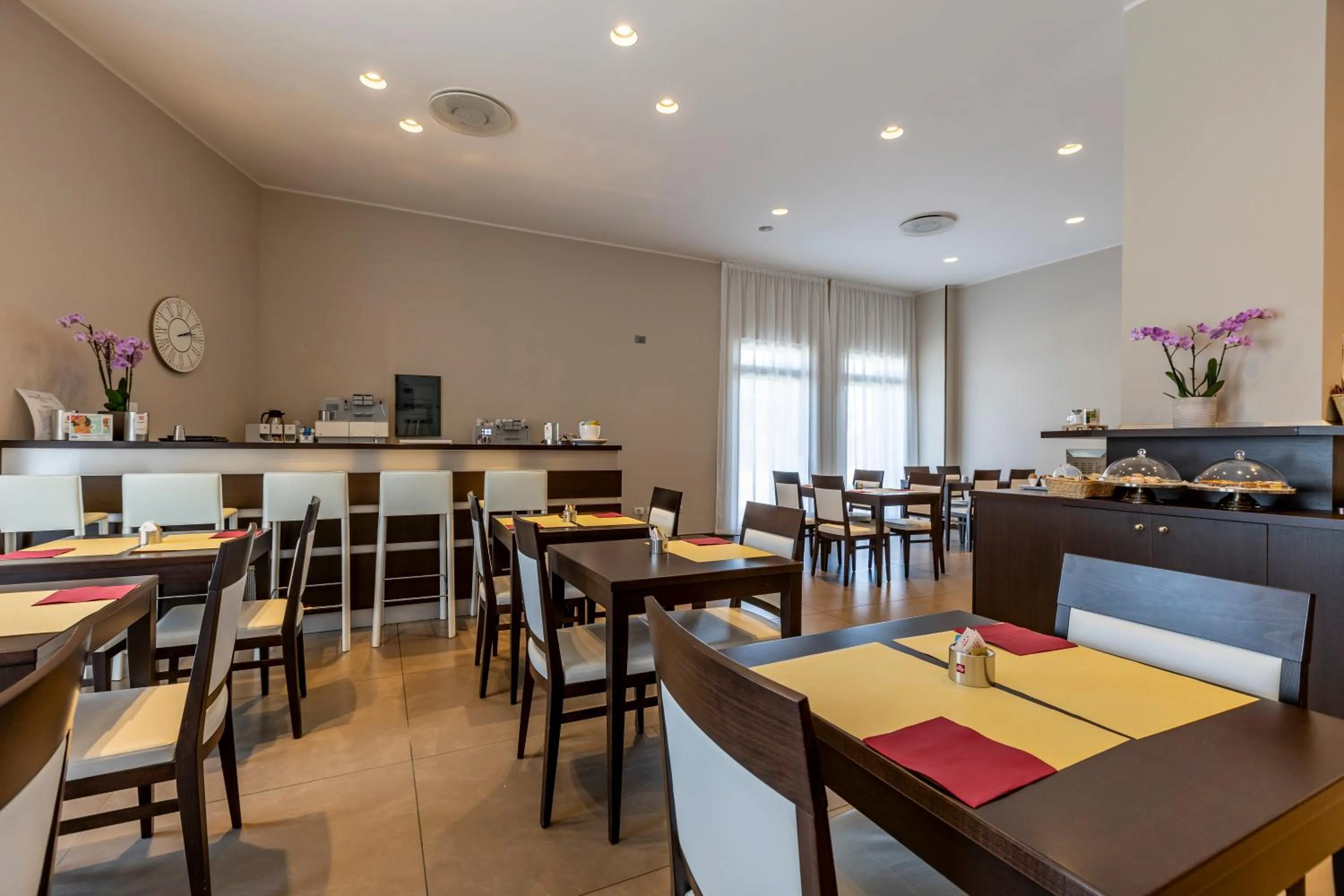 Breakfast in Mosaico Suite