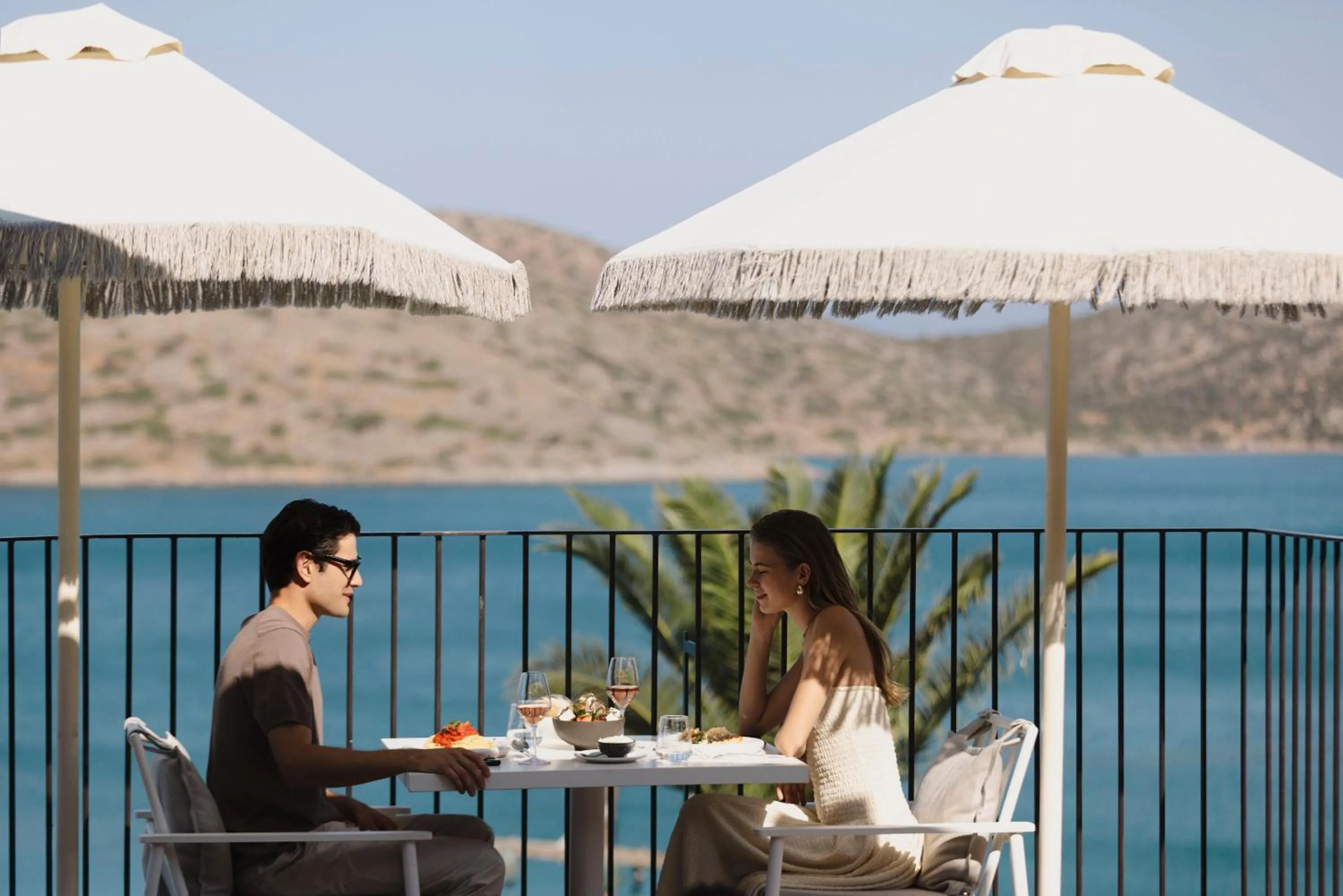Restaurant/places to eat in Domes Aulus Elounda All-Inclusive Resort, Adults only, Curio by Hilton