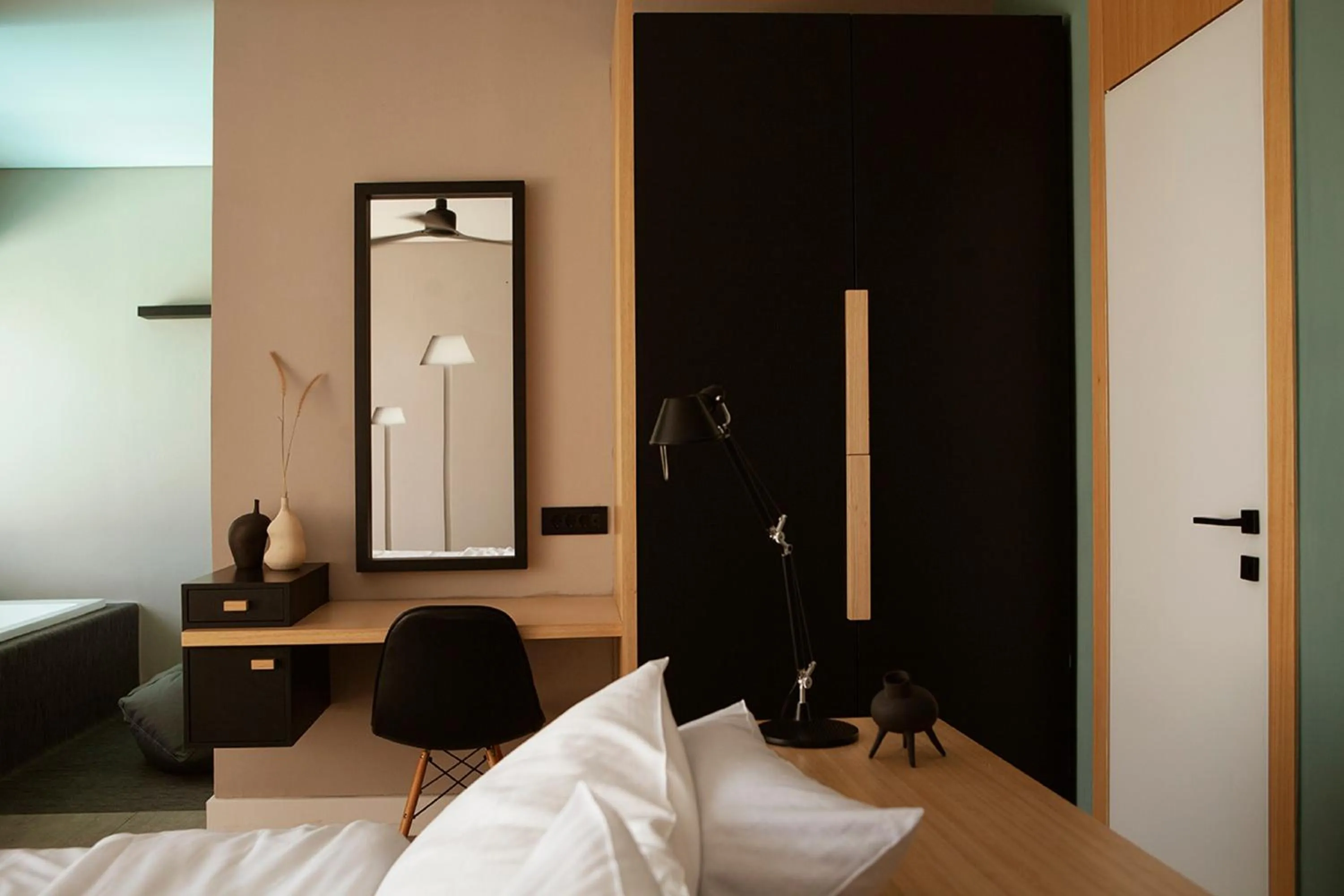 Area and facilities, Bed in Domes Aulus Elounda All-Inclusive Resort, Adults only, Curio by Hilton