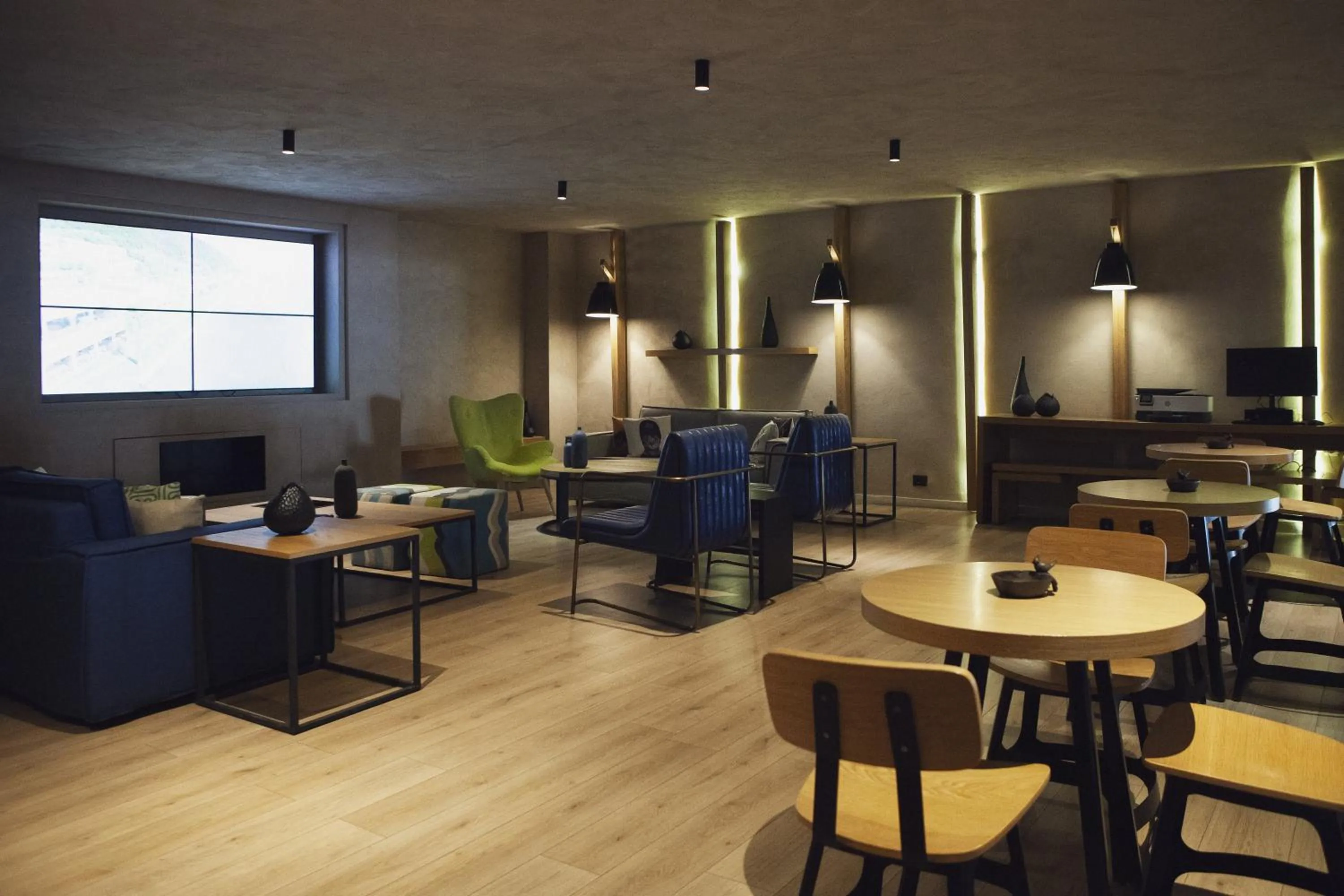 Lounge or bar in Domes Aulus Elounda All-Inclusive Resort, Adults only, Curio by Hilton