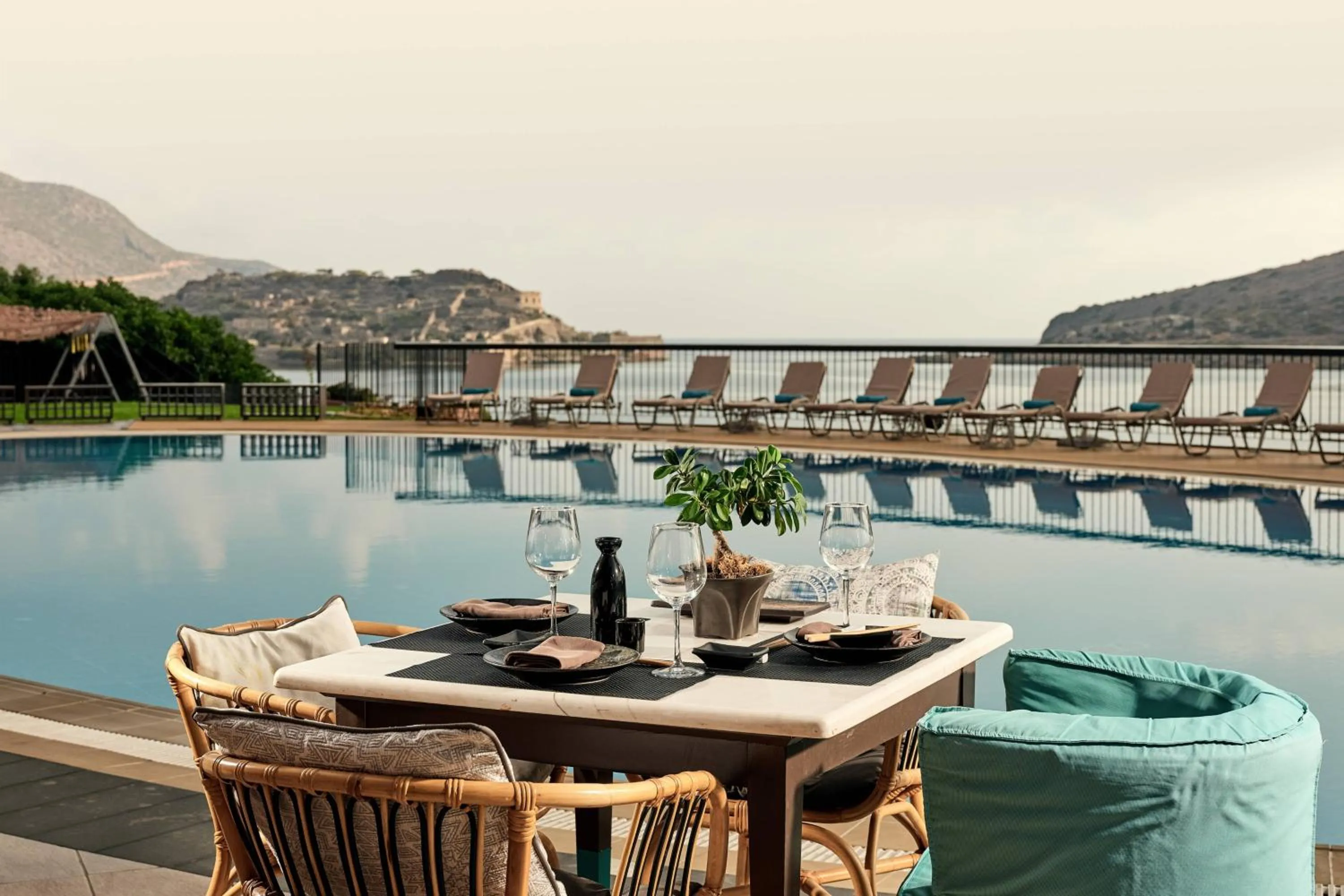 Restaurant/places to eat in Domes of Elounda, Autograph Collection