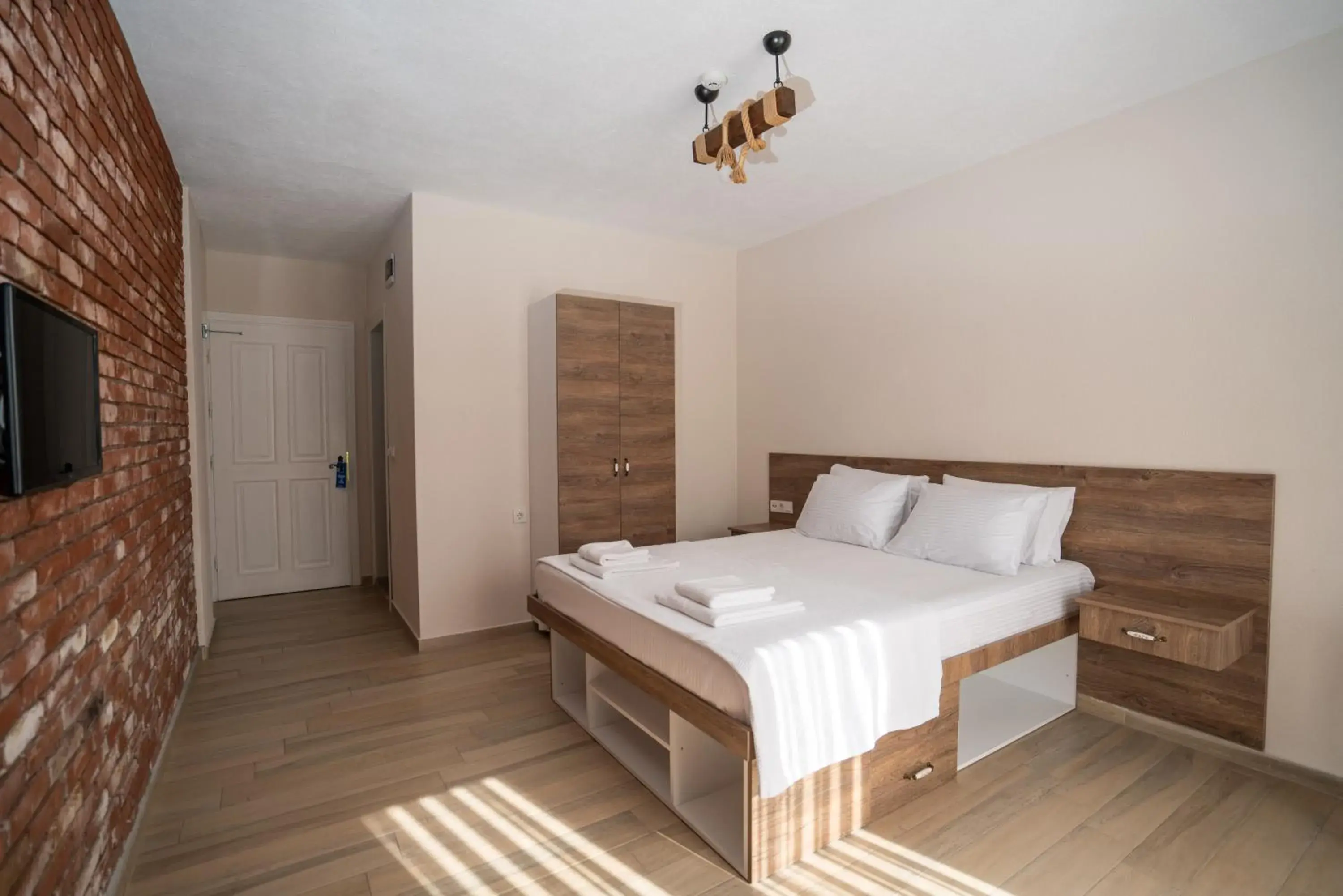 Double Room in Harakop Otel Double Room in Harakop Otel