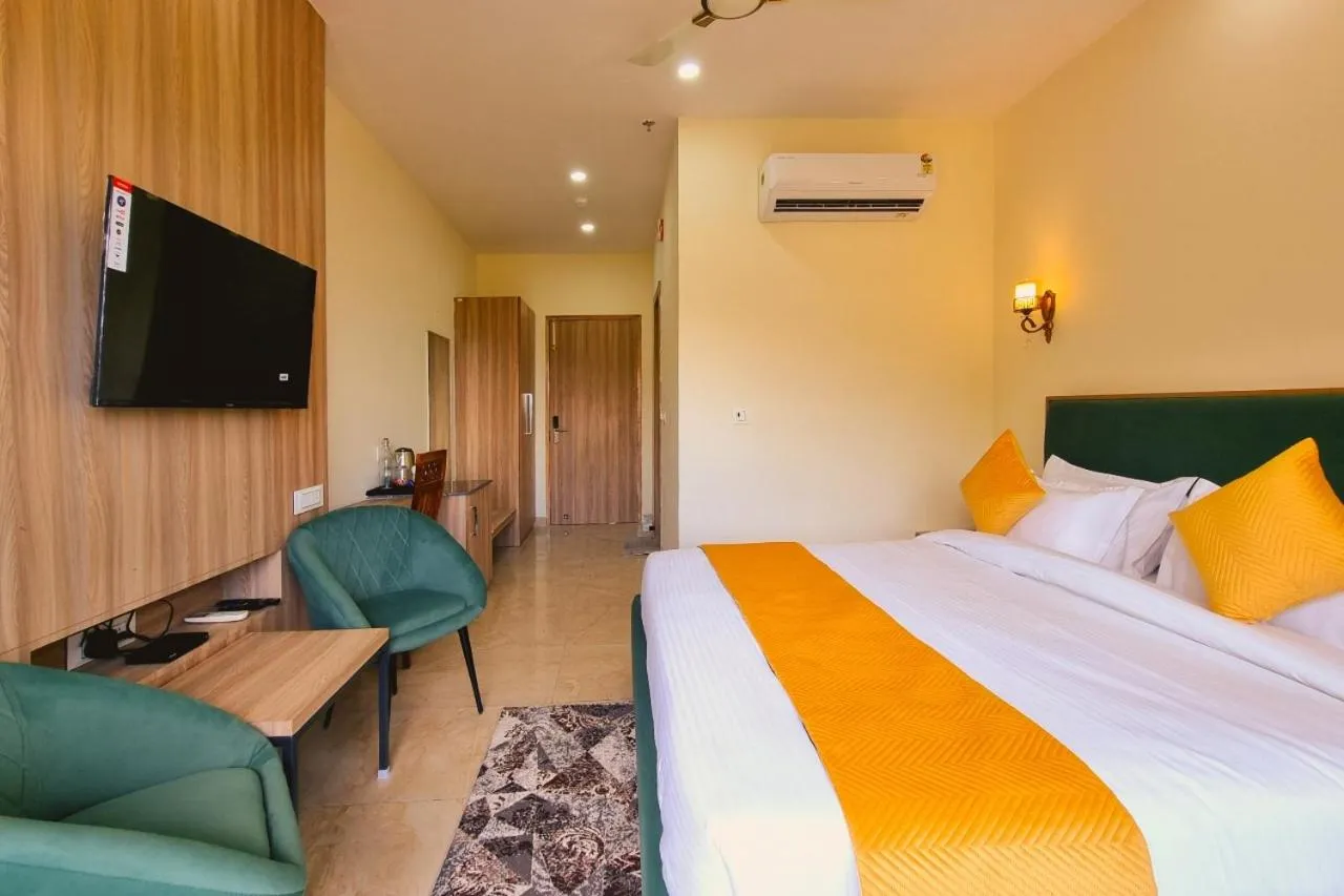 Bed in Hotel Pines & Peaks Dalhousie