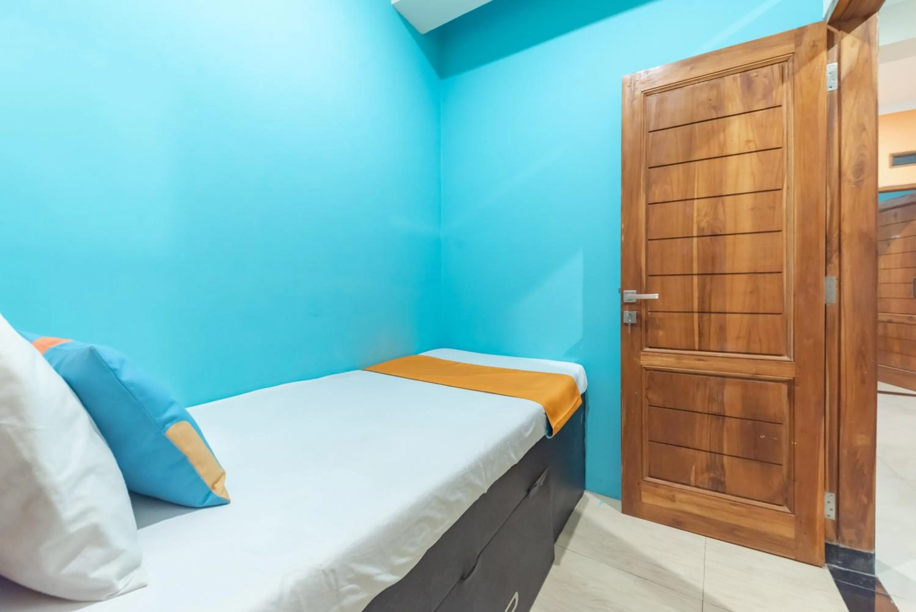 Bedroom, Bed in Sans Stay Skyland Pasteur Bandung