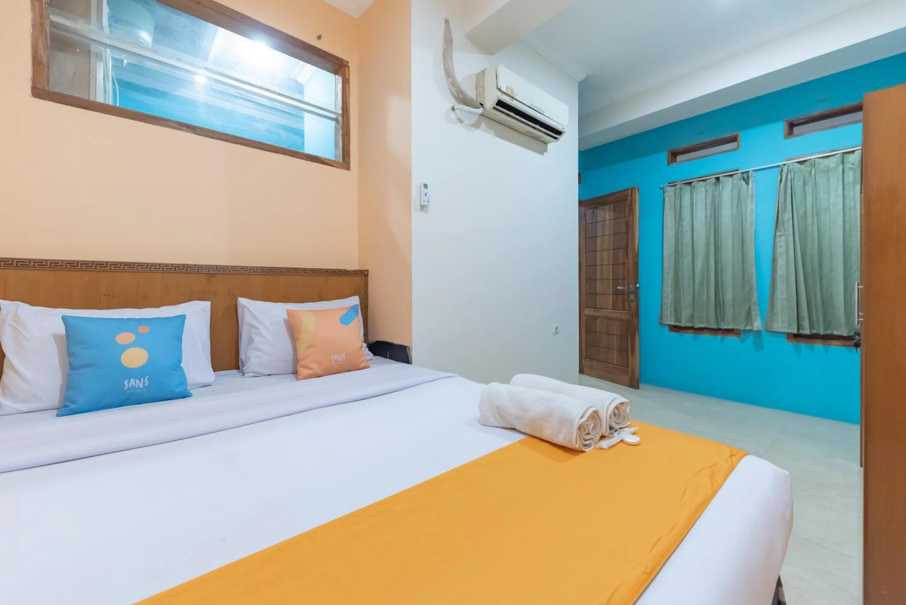 Bedroom, Bed in Sans Stay Skyland Pasteur Bandung