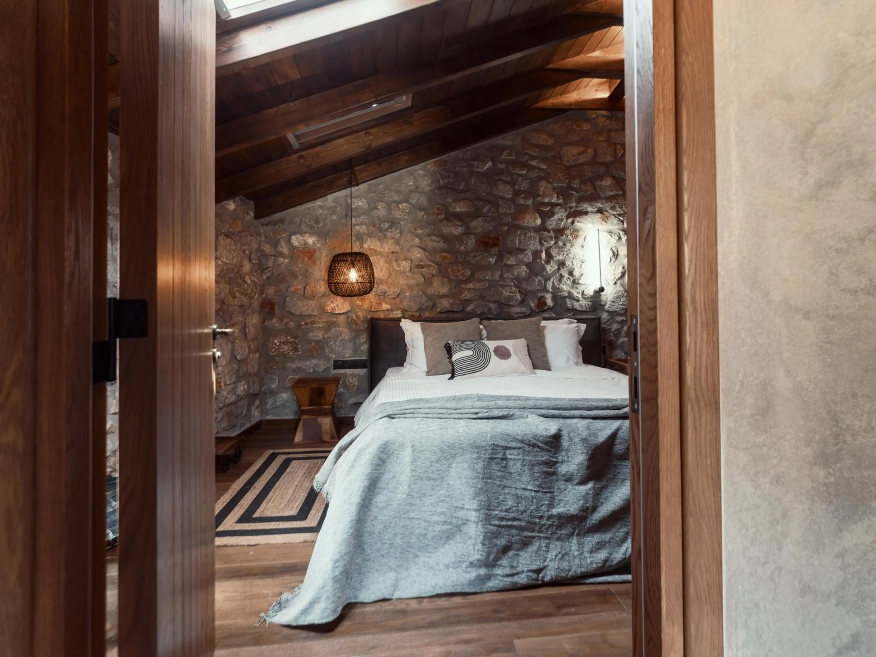 Bed in KaSeas Boutique Hotel