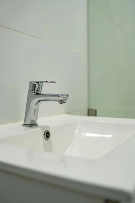 Bathroom in 124 Platinum Peak ,Victoria Falls