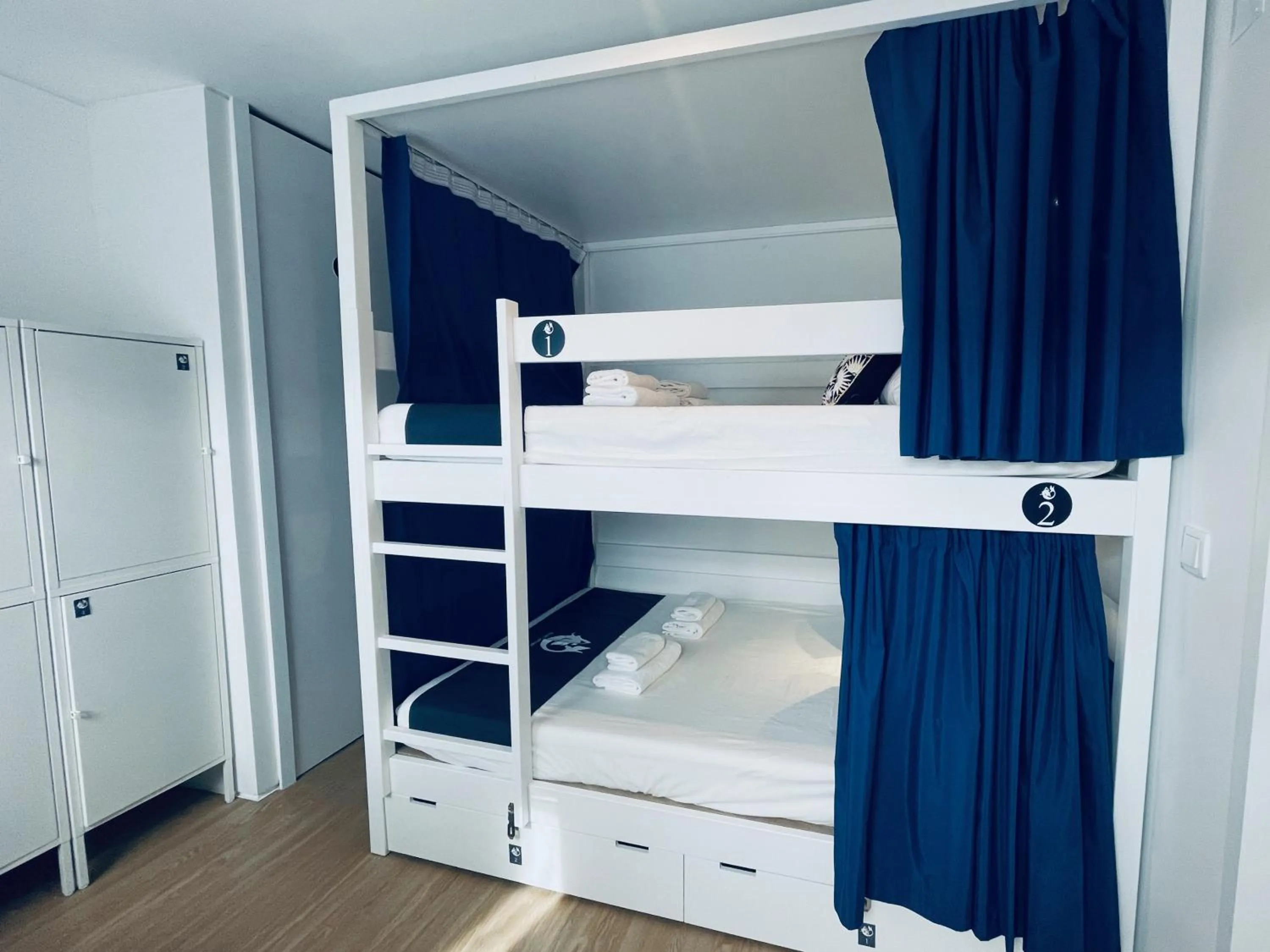 bunk bed, Bed in Partenope Hostel and Suites