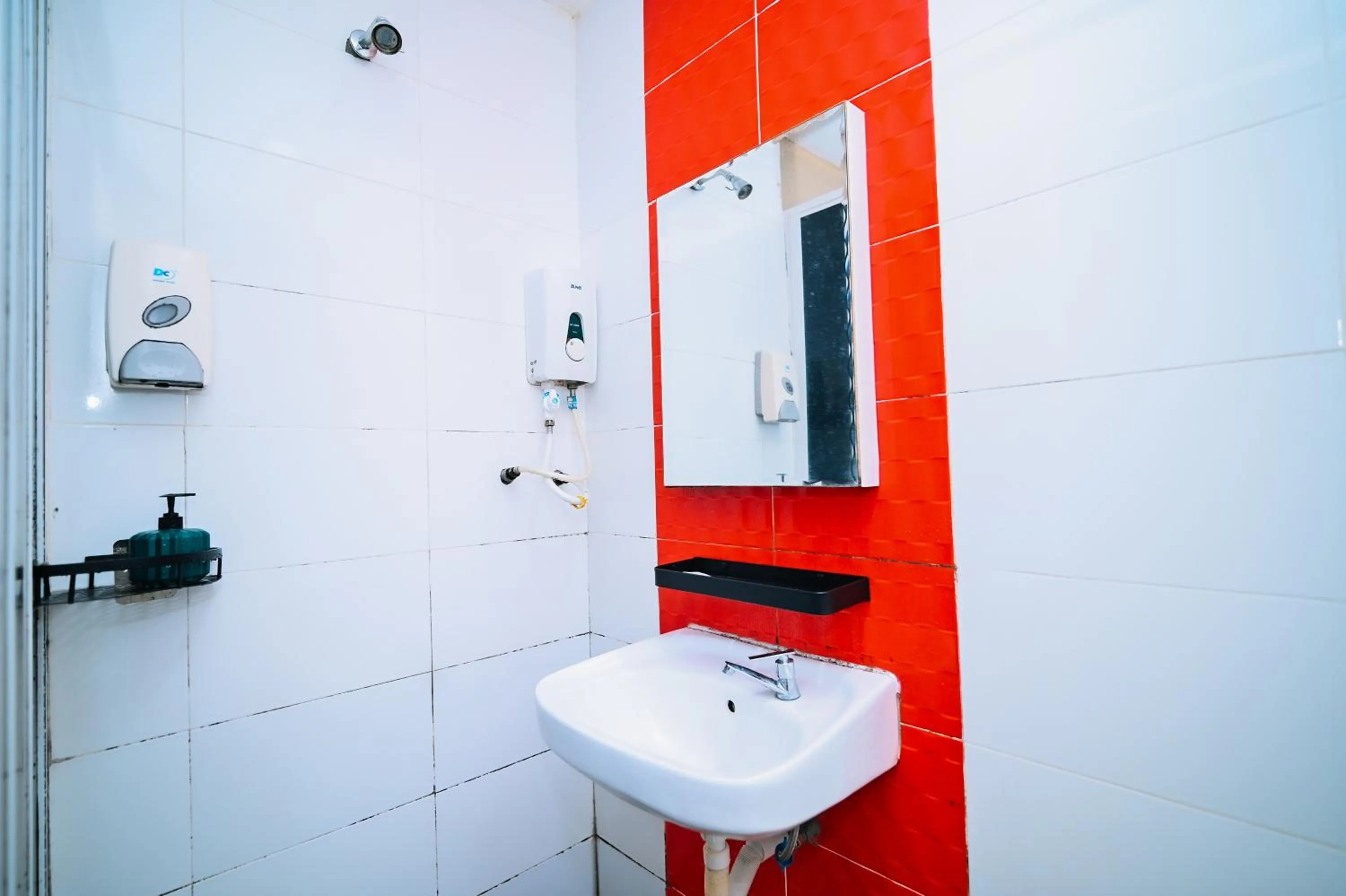 Bathroom in Swing & Pillows - My Home Hotel Wangsa Maju