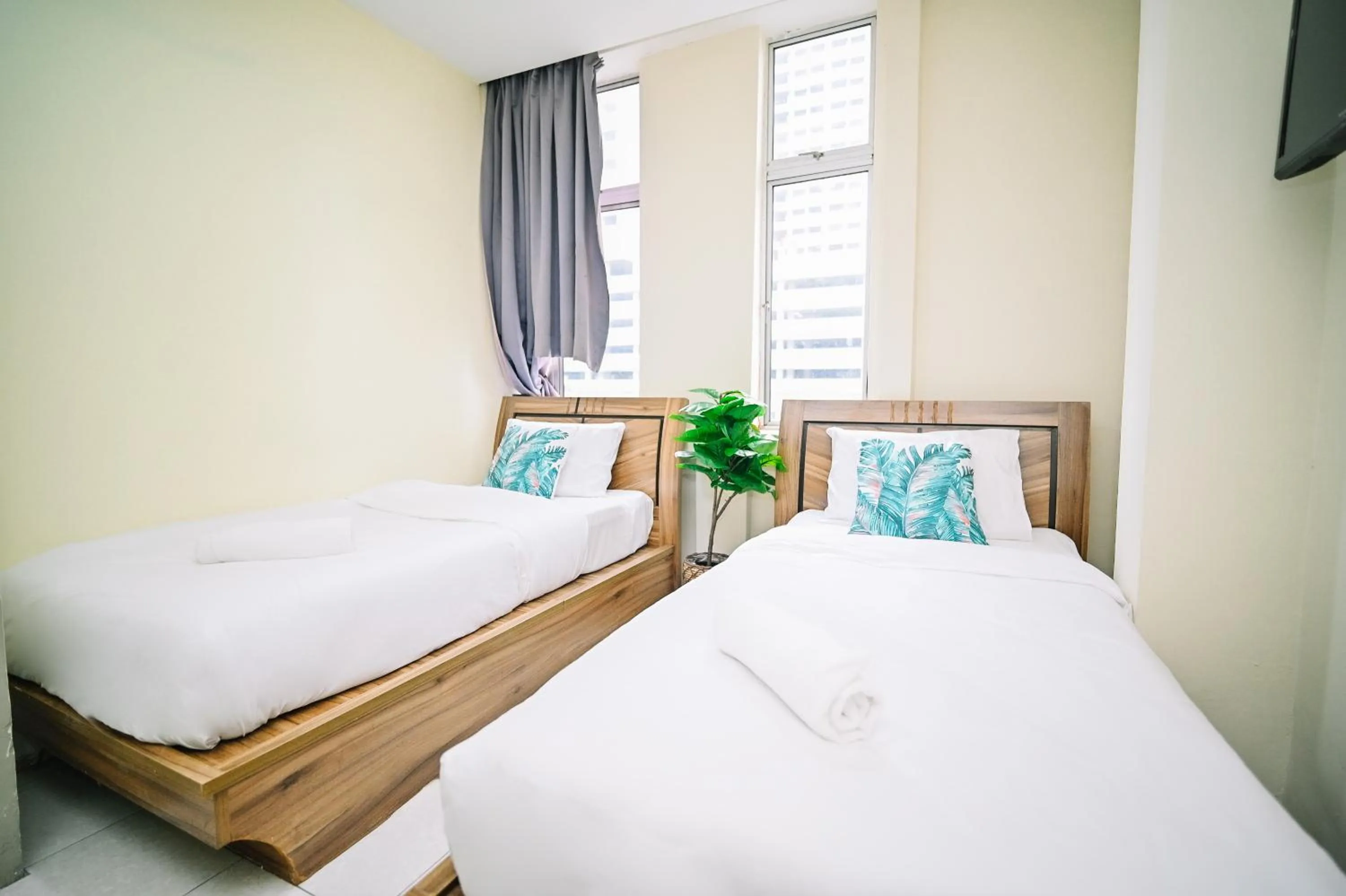 Bed in Swing & Pillows - My Home Hotel Wangsa Maju