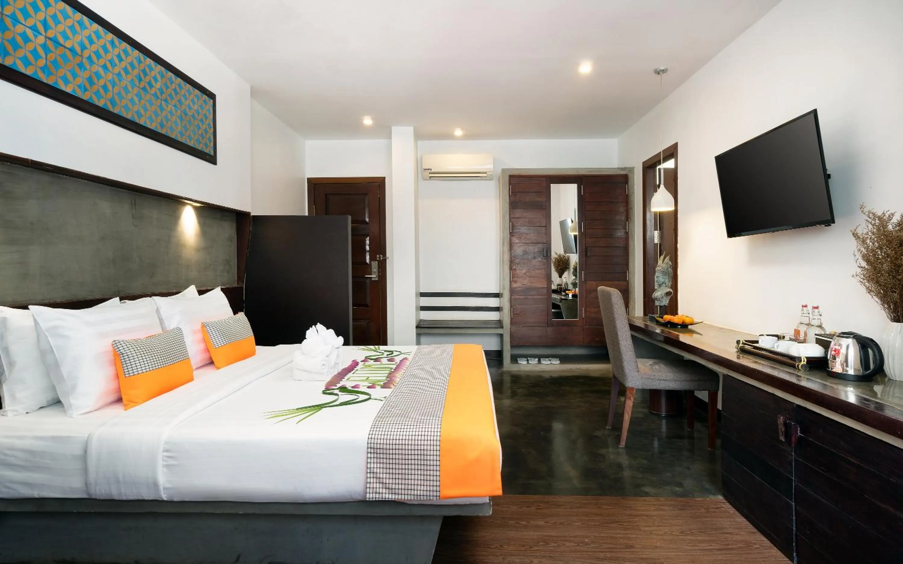 Bed in The Calm Oasis