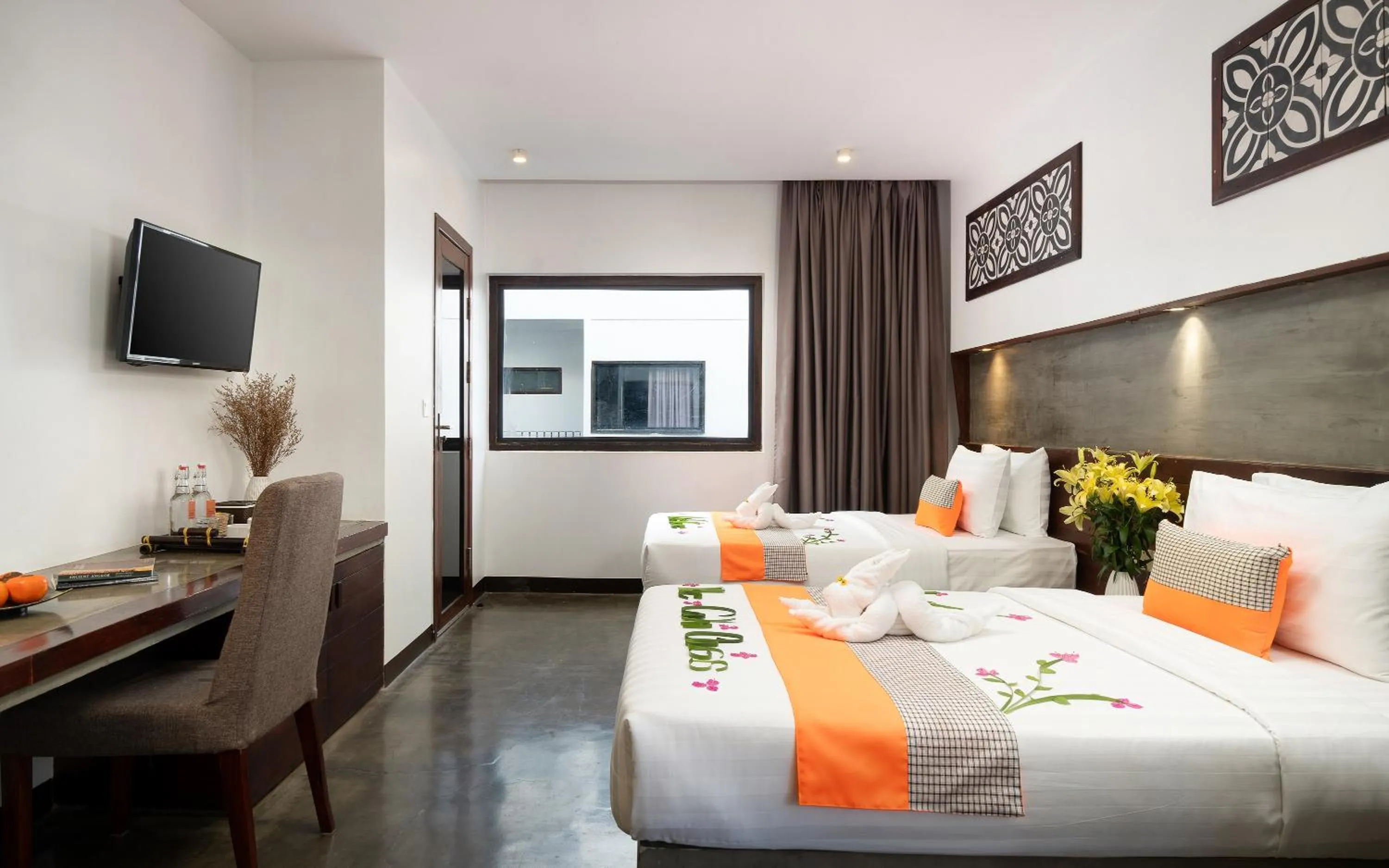 Bed in The Calm Oasis