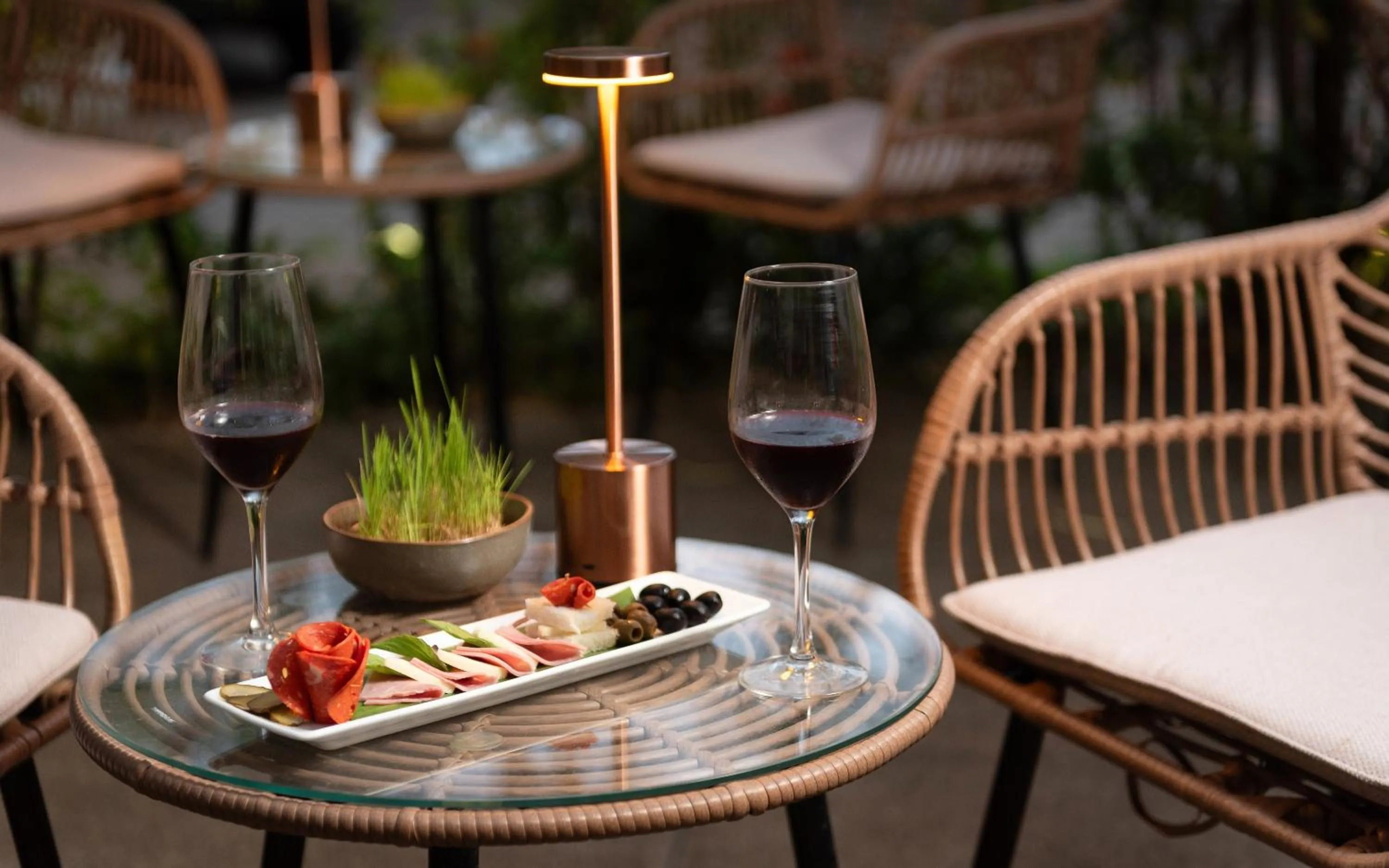 Restaurant/places to eat in The Calm Oasis