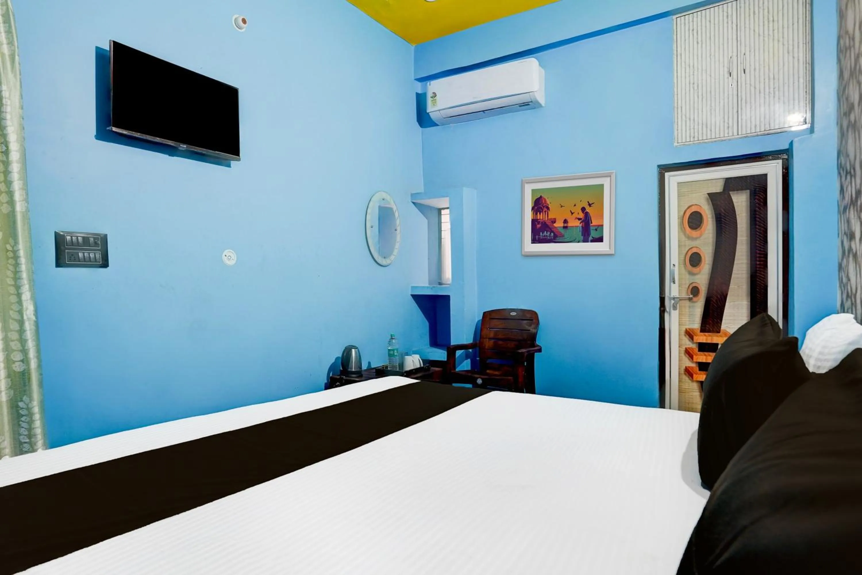 Bedroom in Hotel O J.k Hotel and resturant