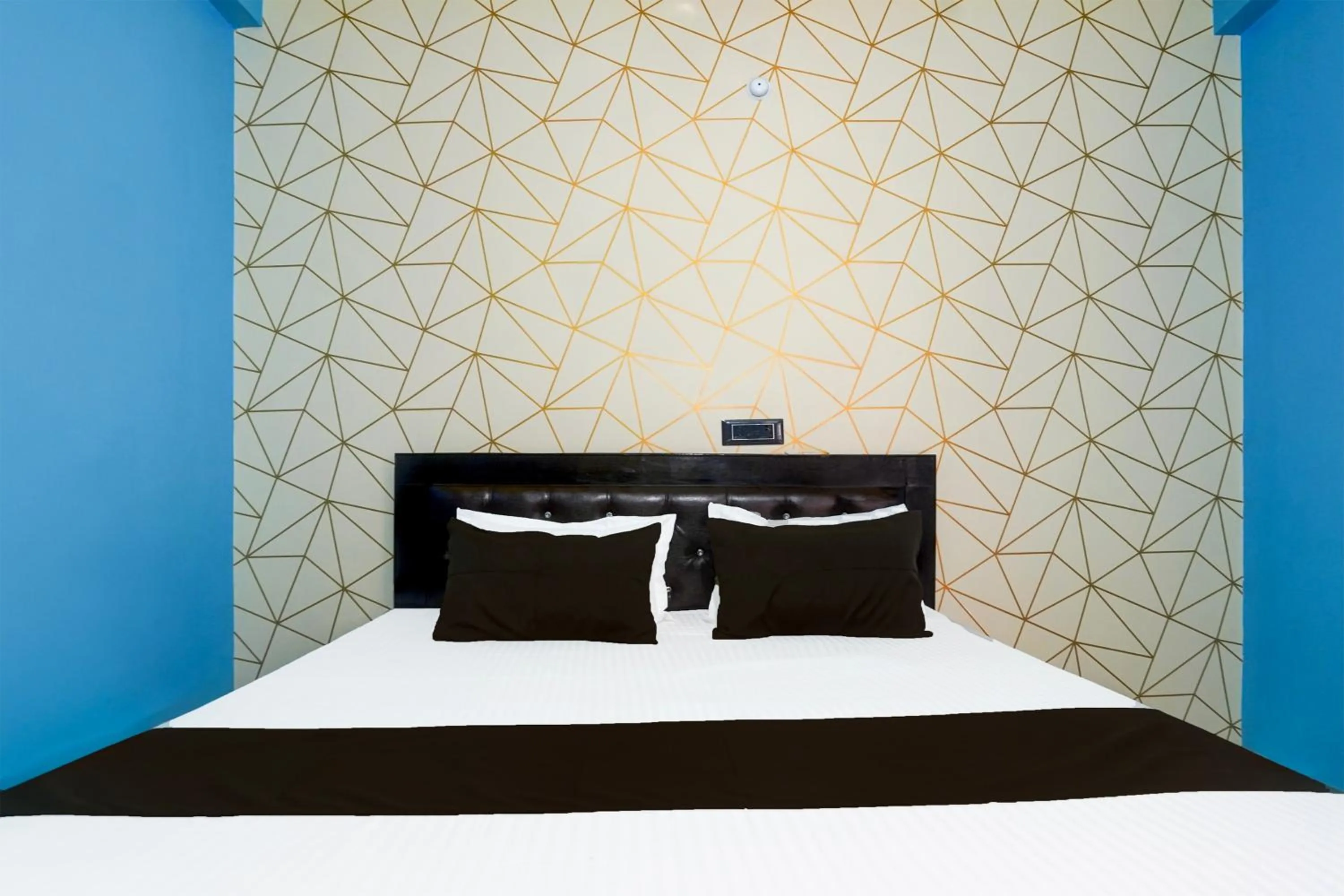 Bedroom in Hotel O J.k Hotel and resturant