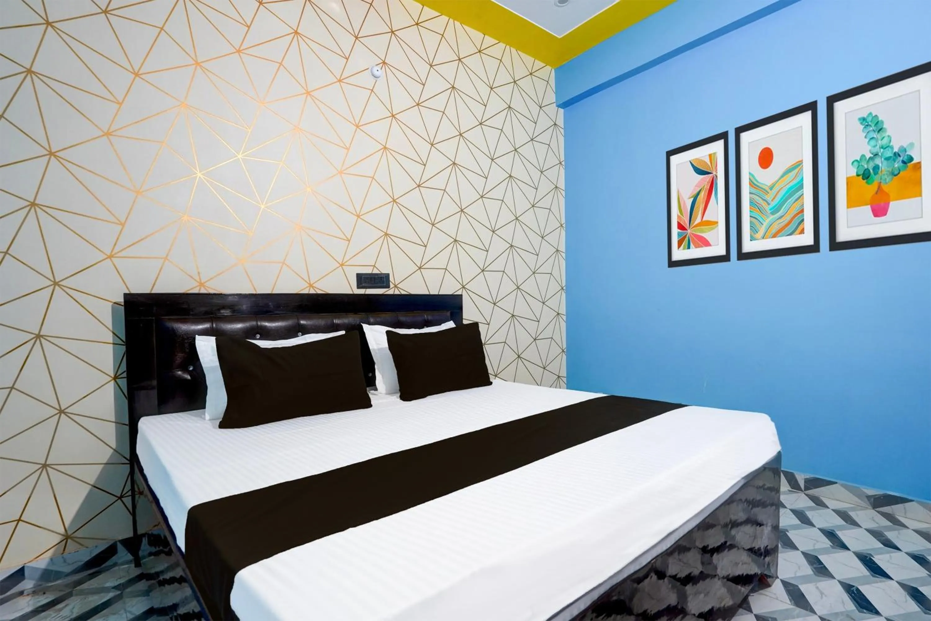 Bedroom, Bed in Hotel O J.k Hotel and resturant