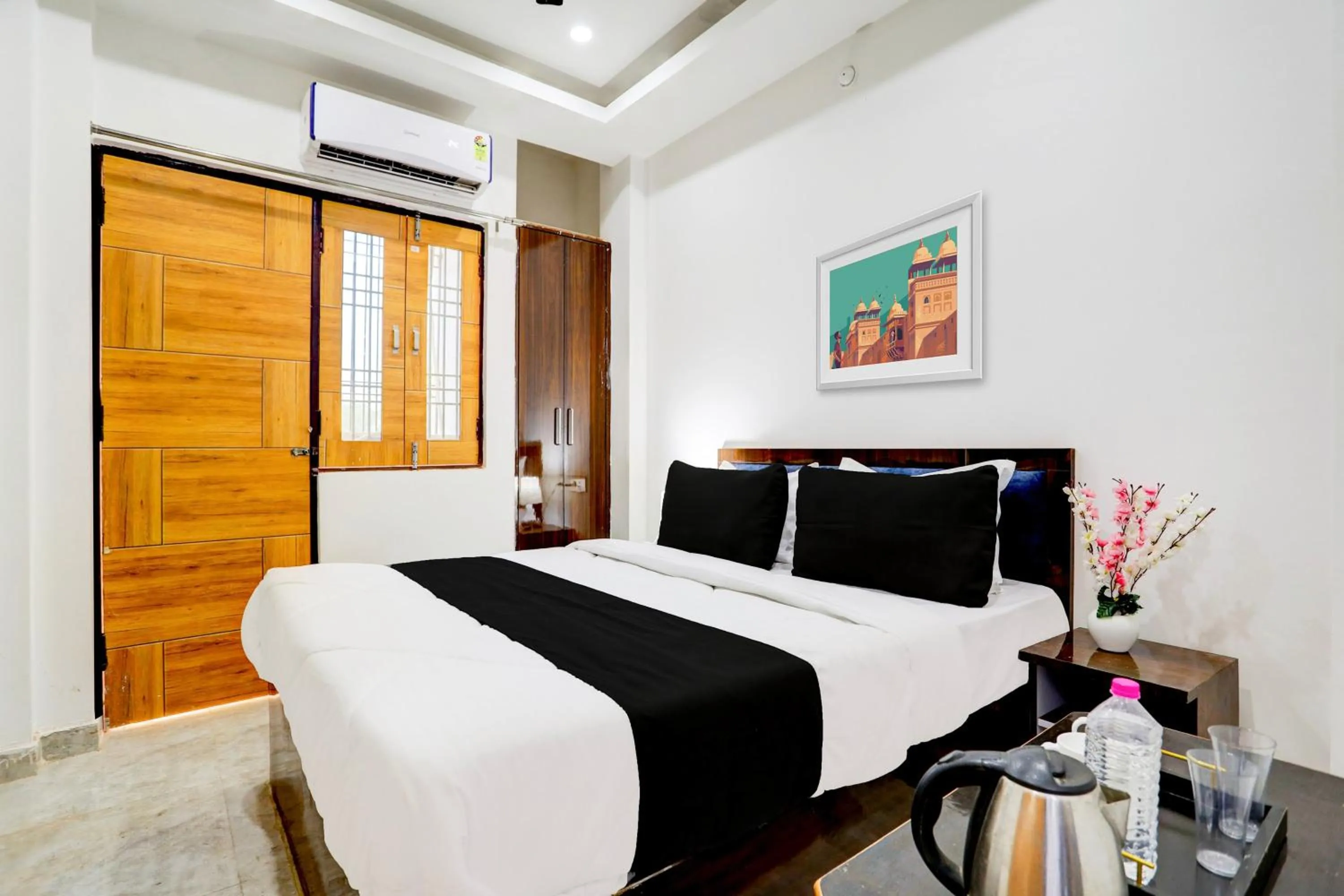 Bedroom, Bed in Hotel O B.G.P.G House