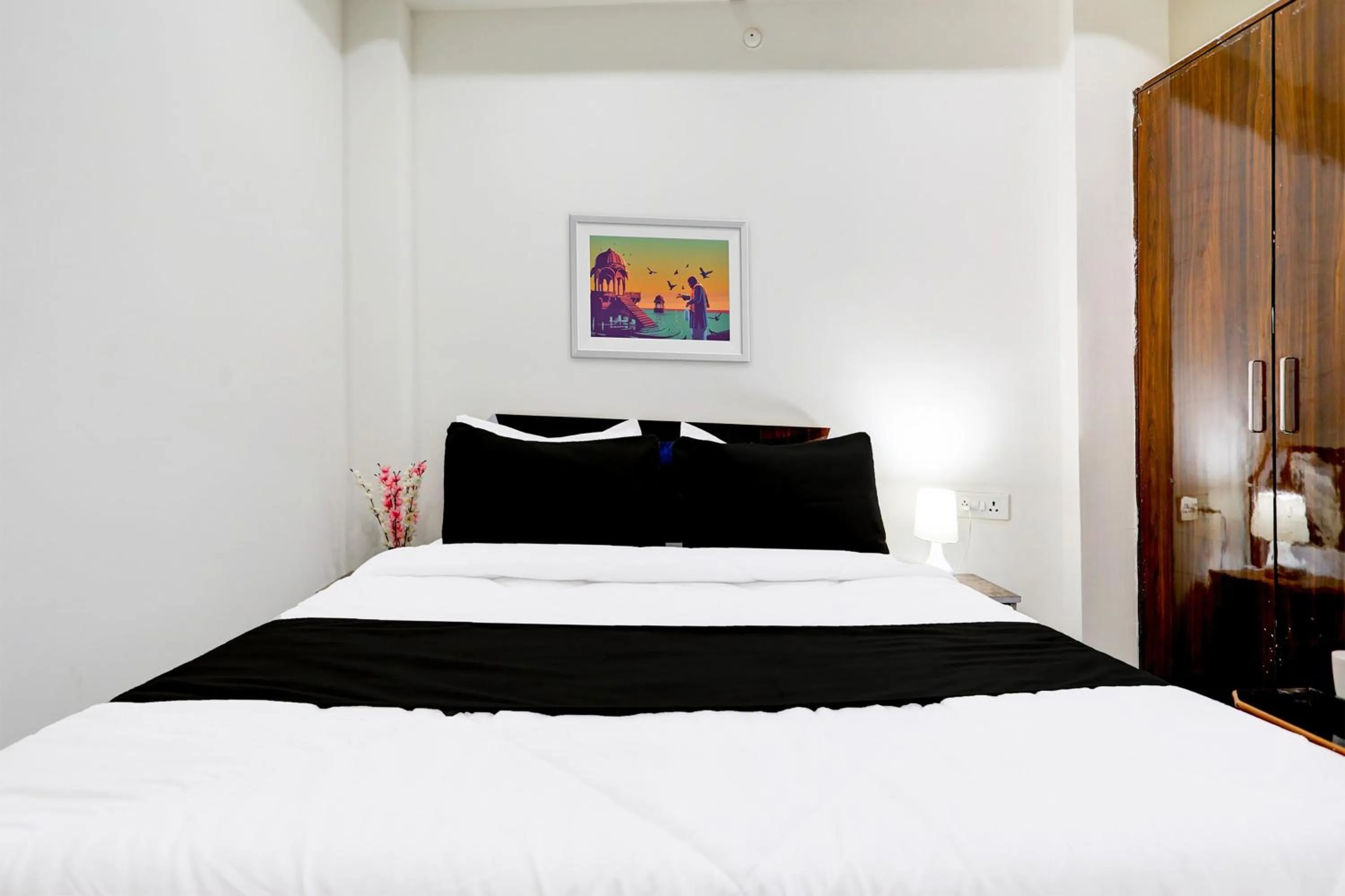 Bedroom, Bed in Hotel O B.G.P.G House