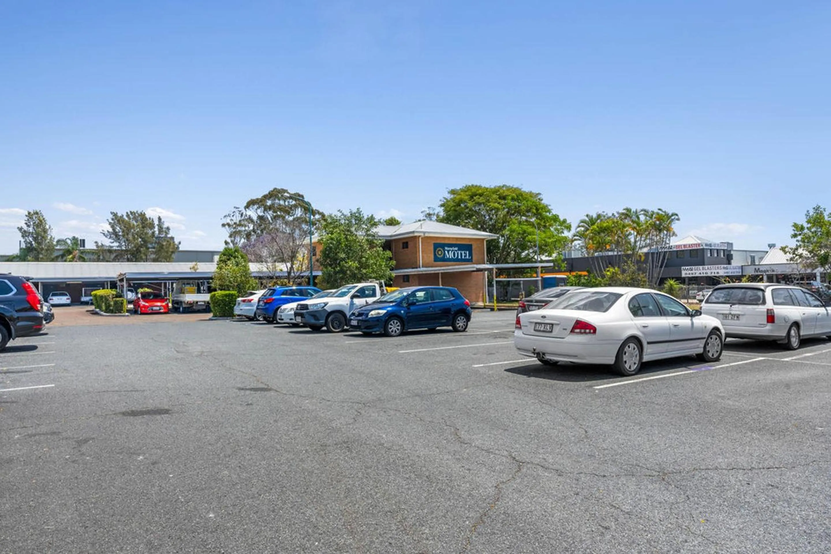 Property building in Morayfield Tavern
