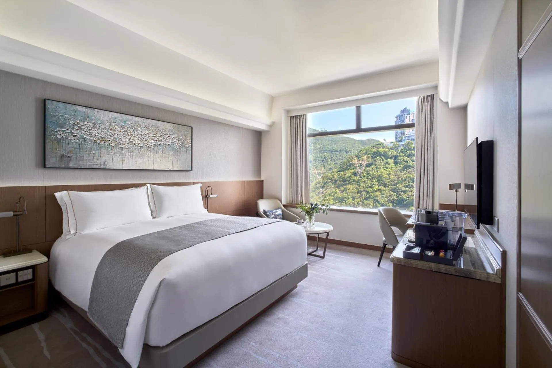 View (from property/room), Bed in Hopewell Hotel