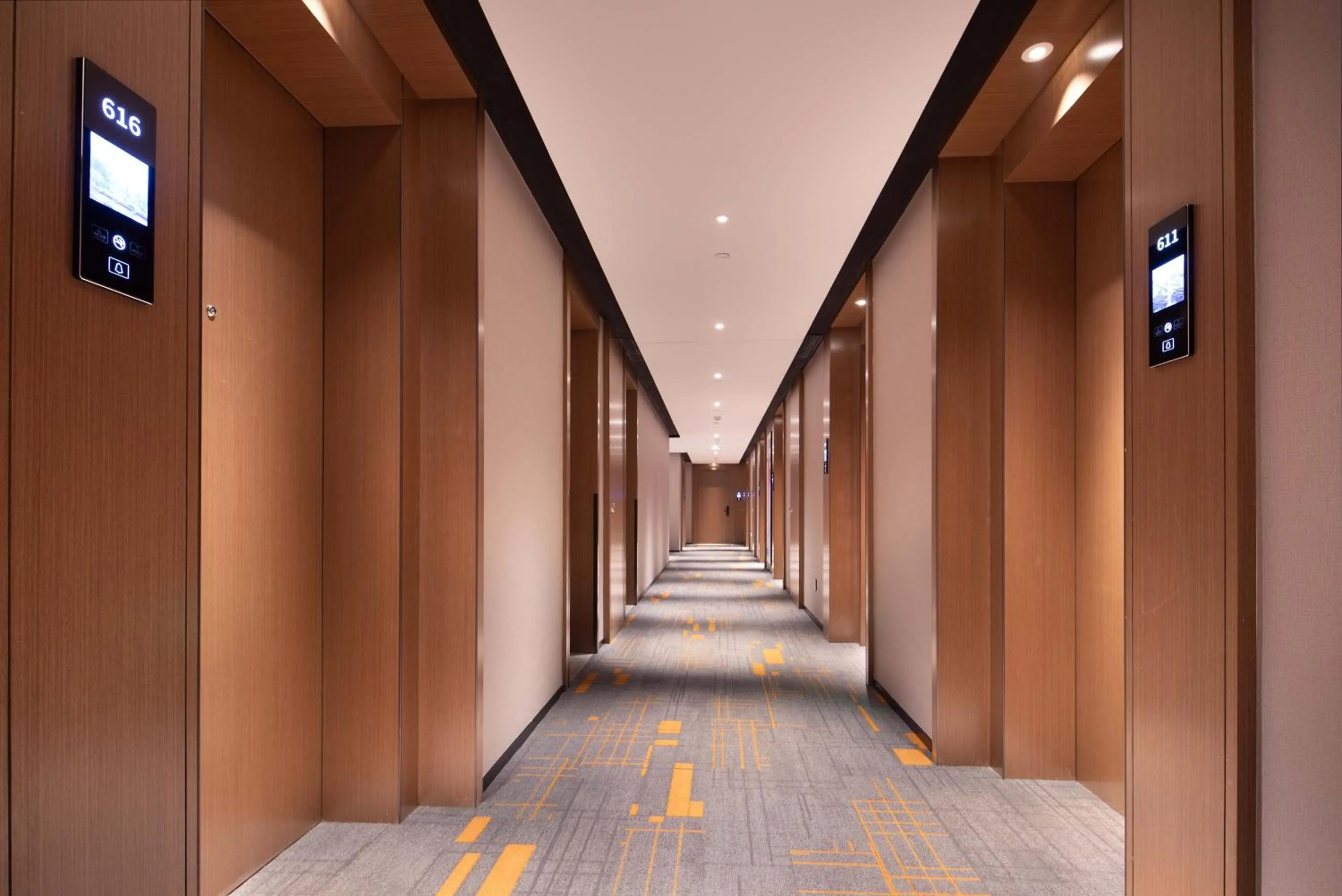 Decorative detail in Hilton Hotel by Hampton Wuhan Zhongnan Street Branch