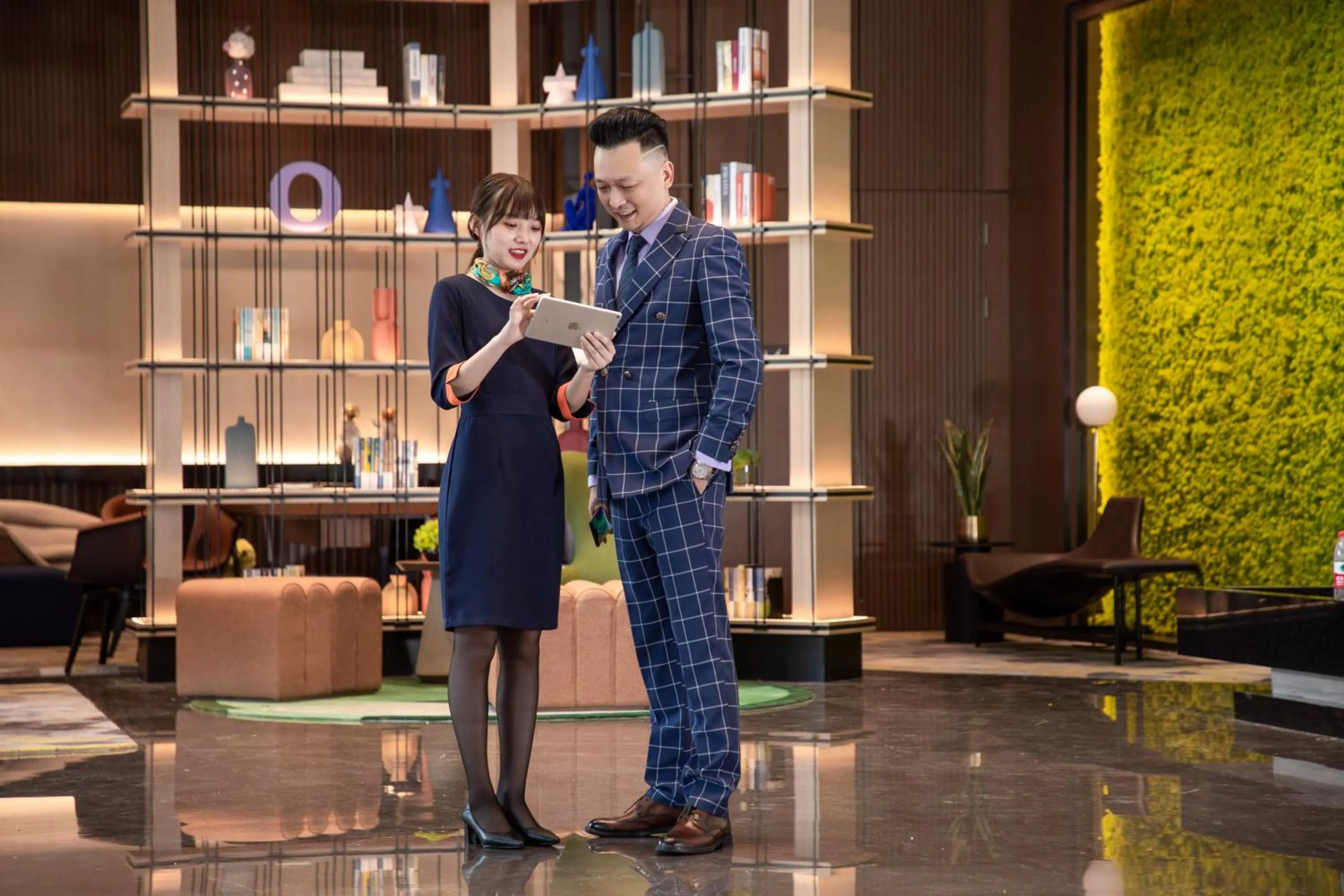 Business facilities in Hilton Hotel by Hampton Wuhan Zhongnan Street Branch