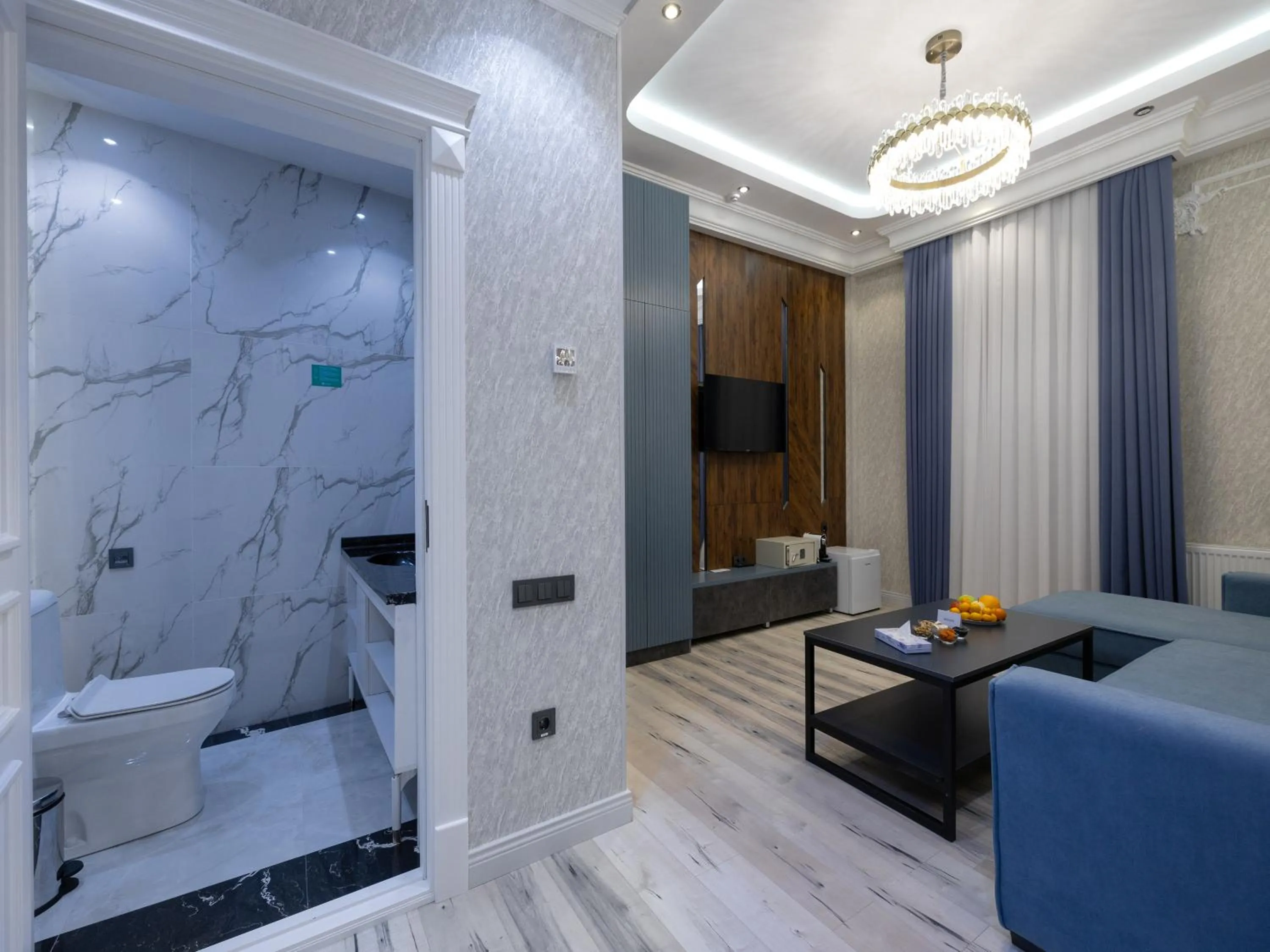 Toilet in Baden-Baden Hotel Tashkent