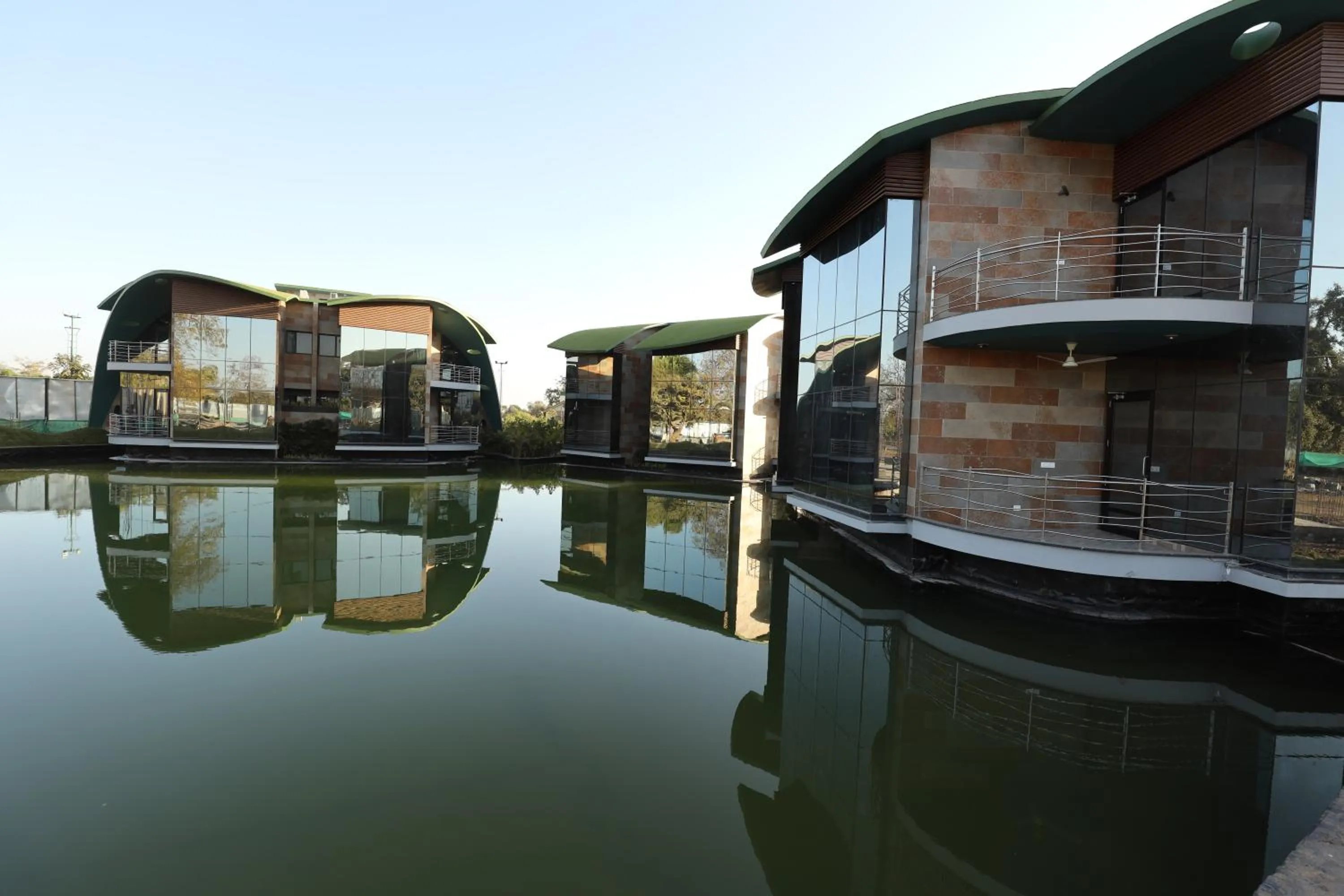 Property building in Neonz Resort & Club