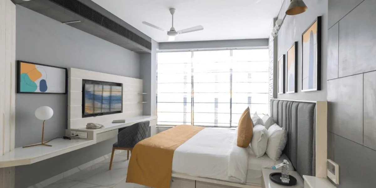 Bedroom, Bed in Neonz Resort & Club