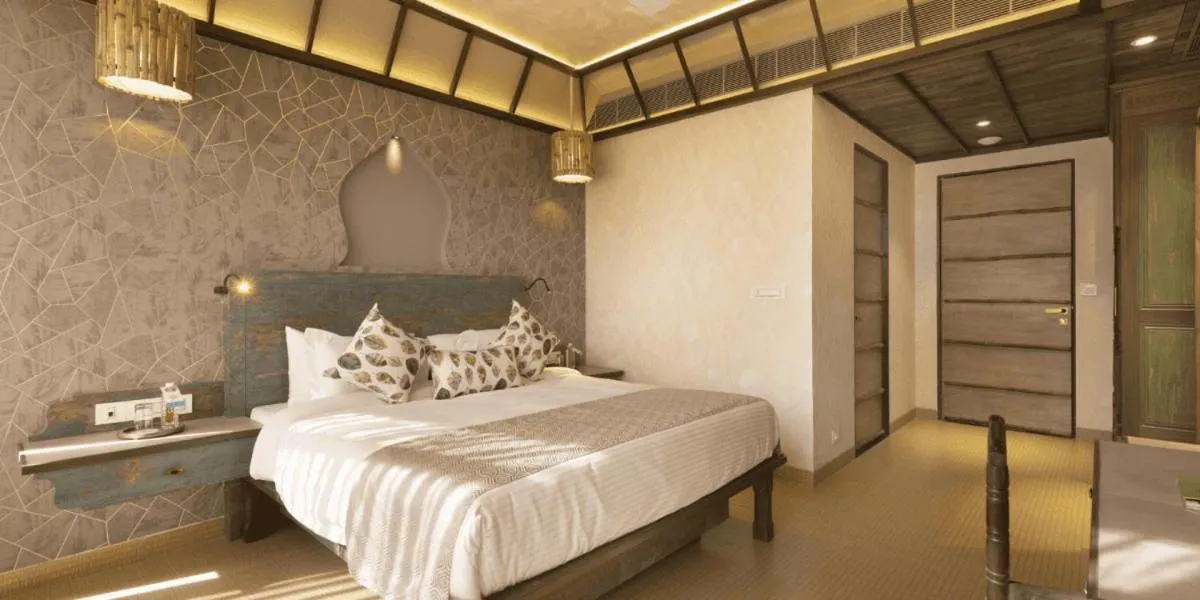 Photo of the whole room, Bed in Neonz Resort & Club