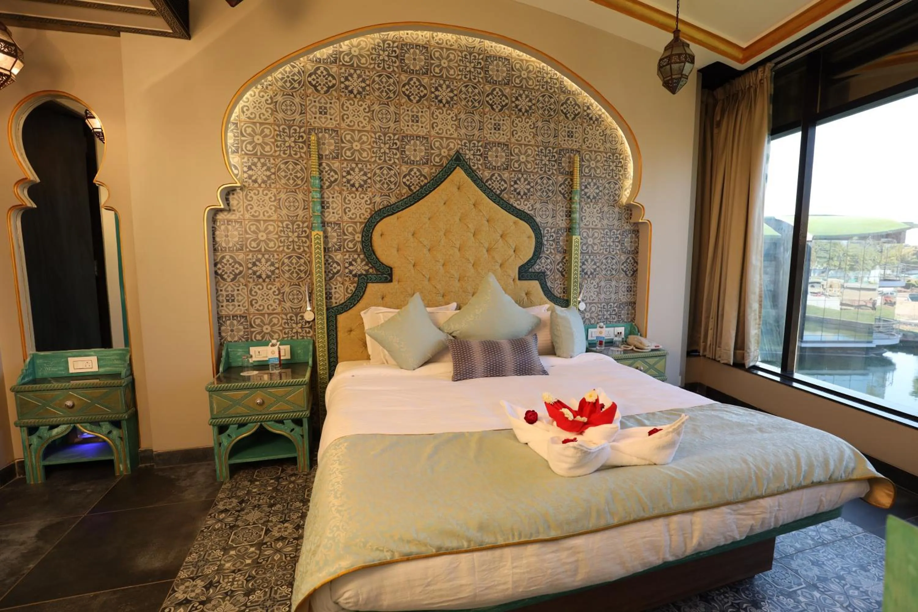 Bedroom, Bed in Neonz Resort & Club