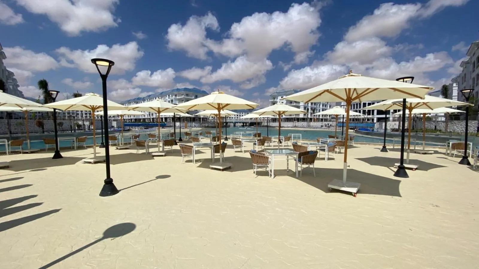 Restaurant/places to eat in Azur One Eleven Hotel Alamein