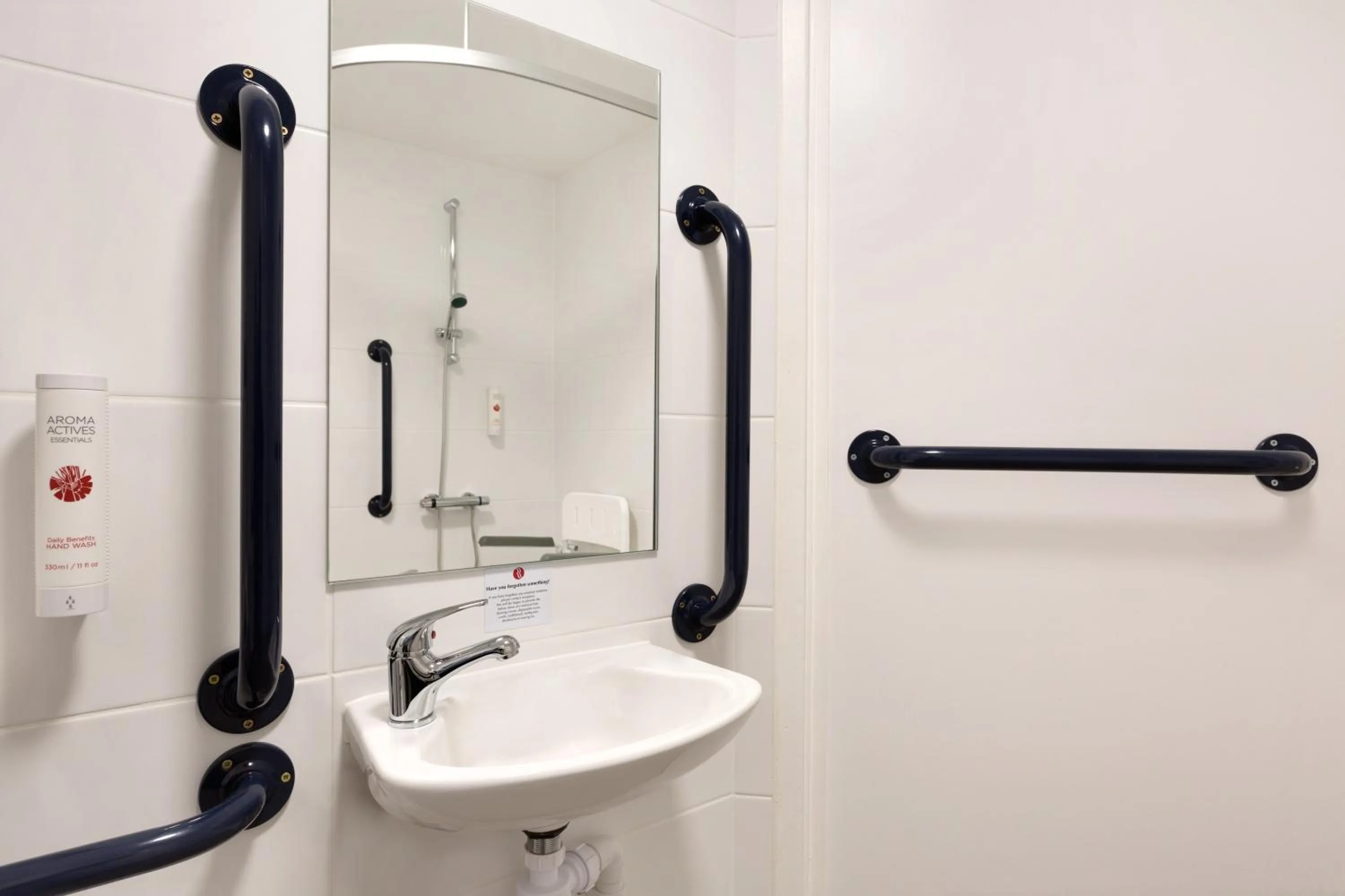 Area and facilities in Ramada Chorley South