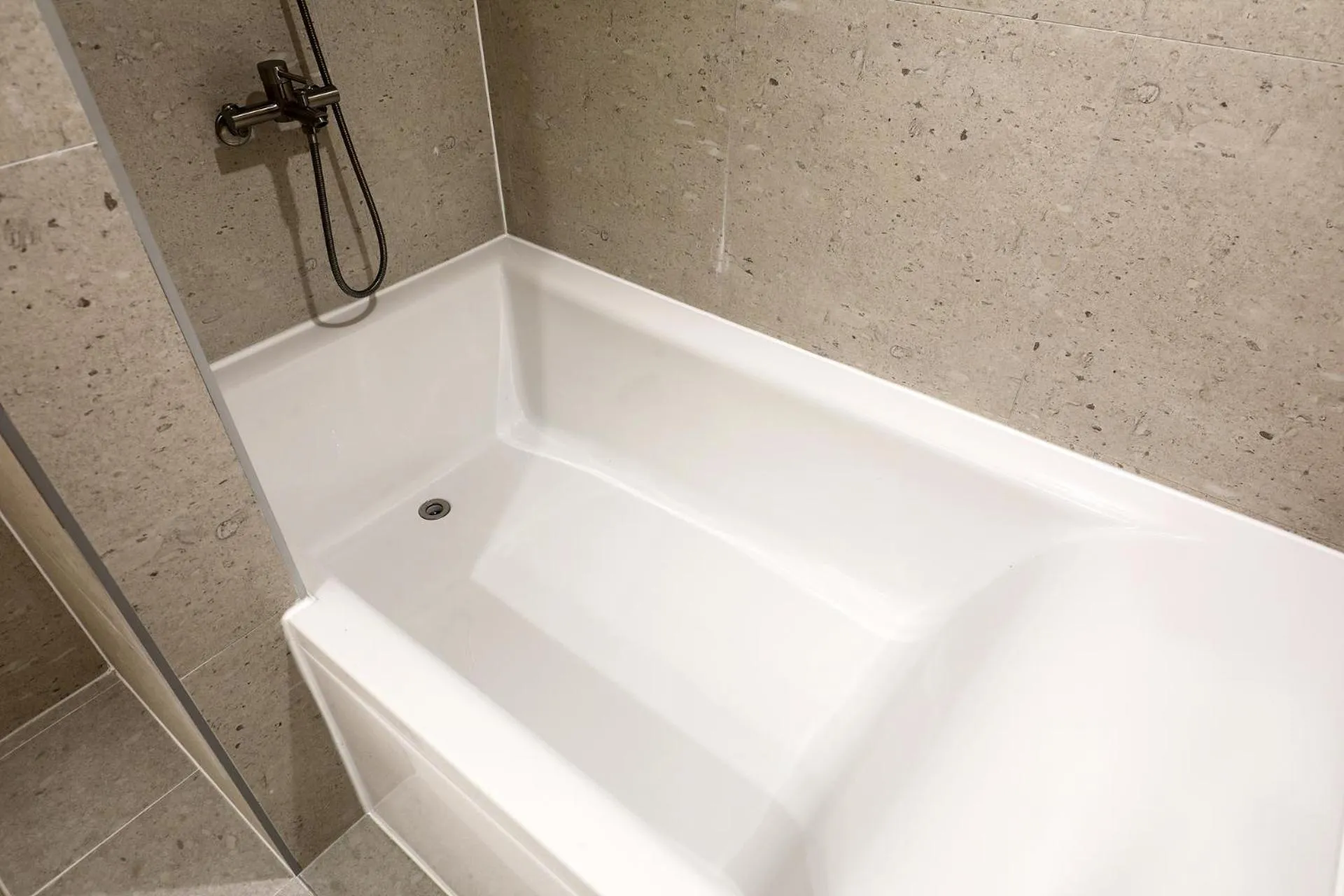 Browndot Incheon Airport New City