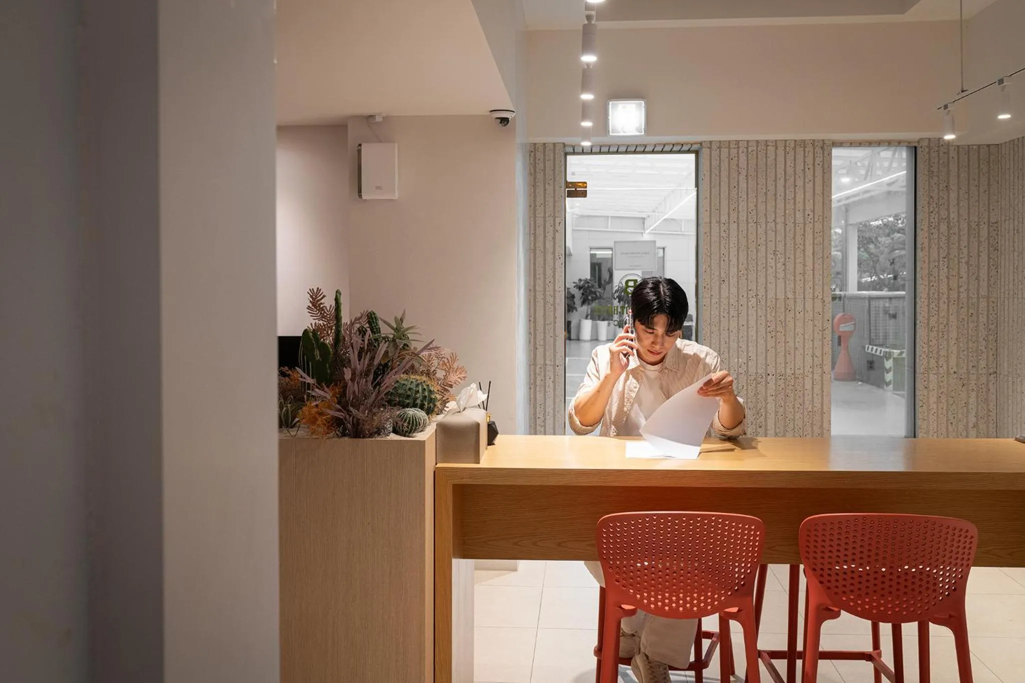 Seating area in Browndot Incheon Airport New City