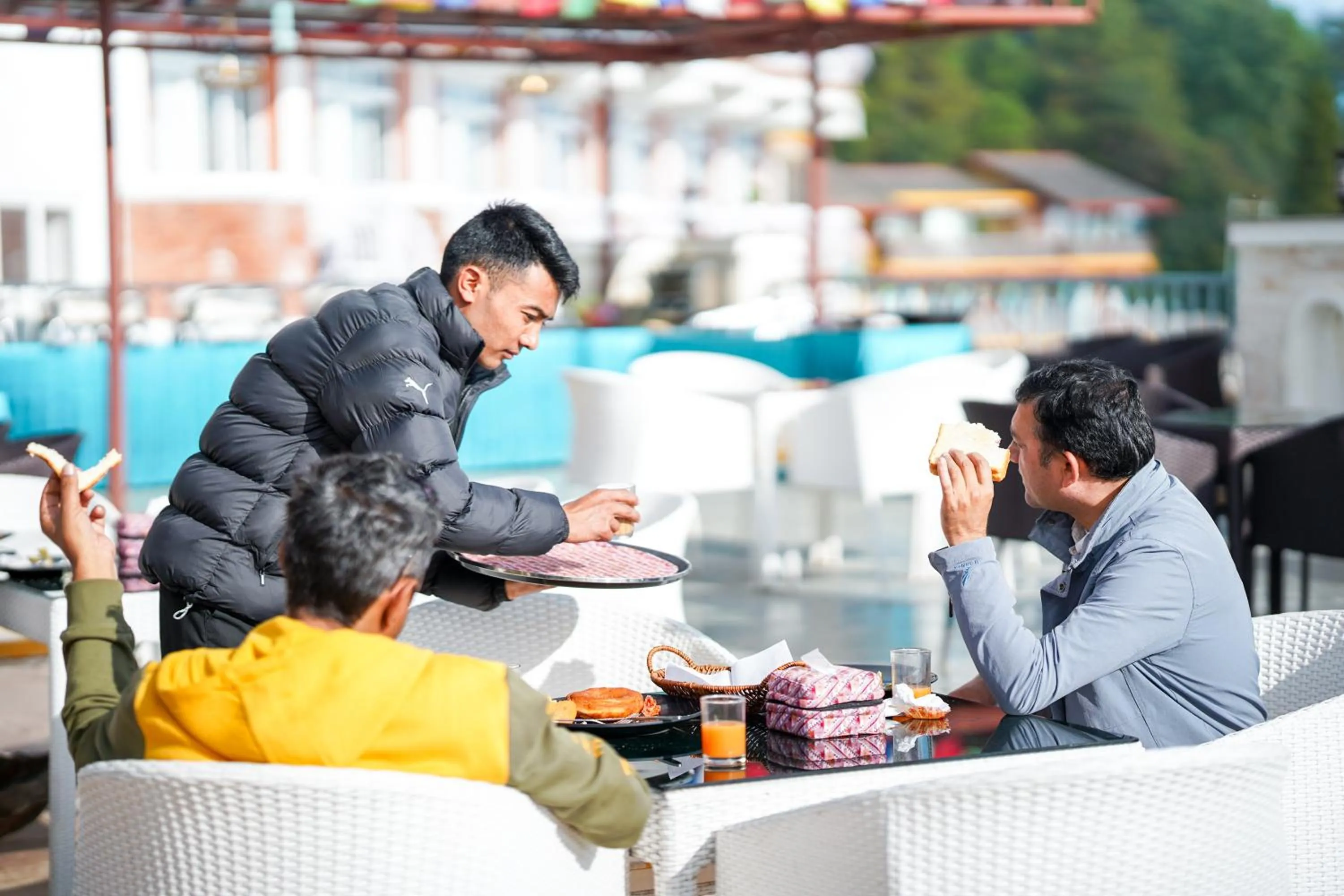 Restaurant/places to eat in Mountain Vista Retreat - Nagarkot