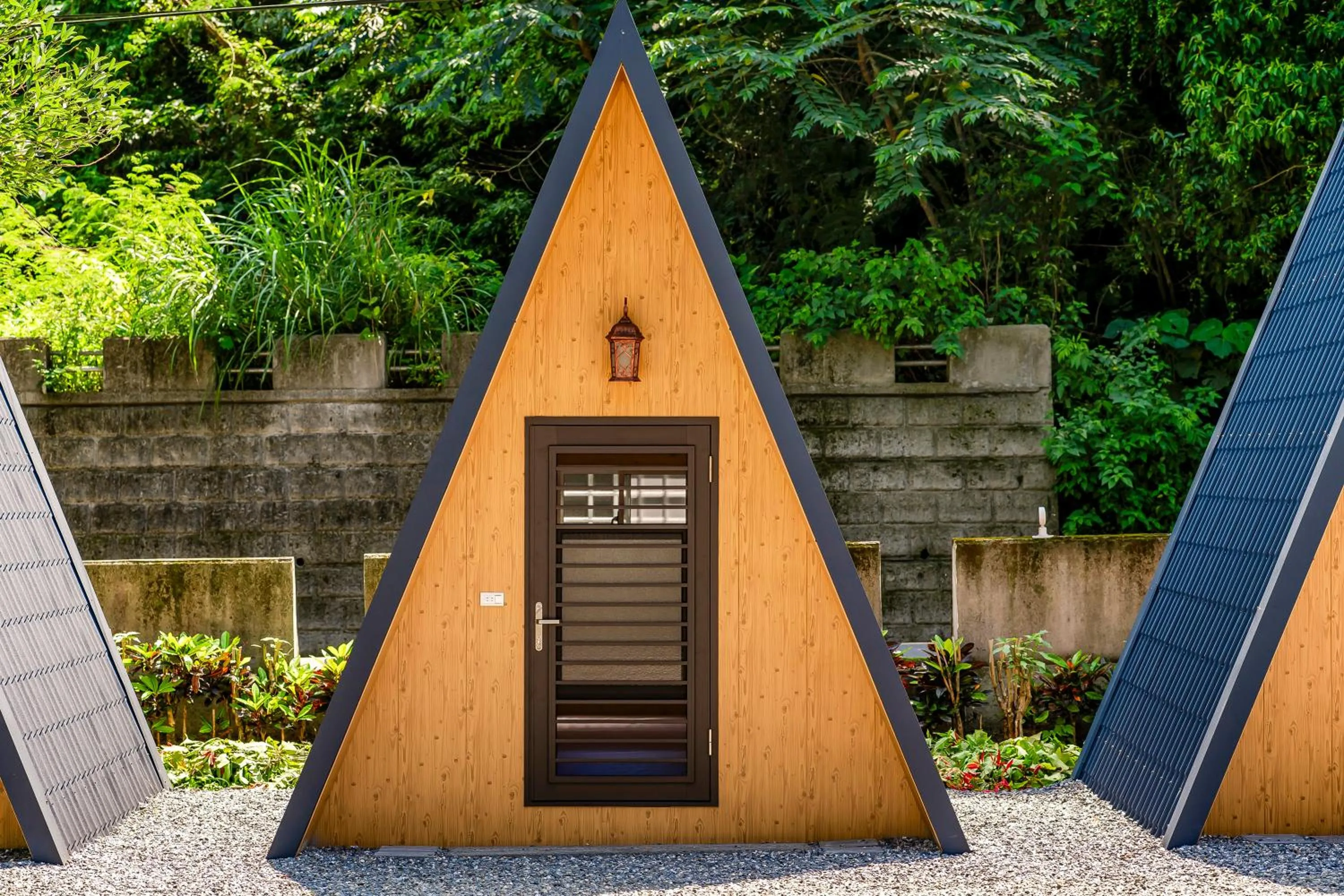 Property building in Na Sun Na Gu