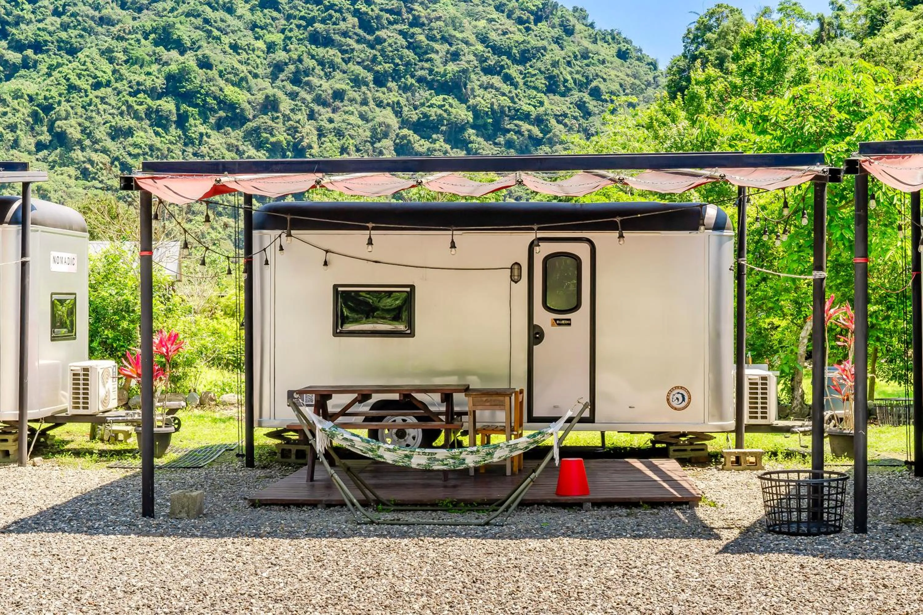 Property building in Na Sun Na Gu