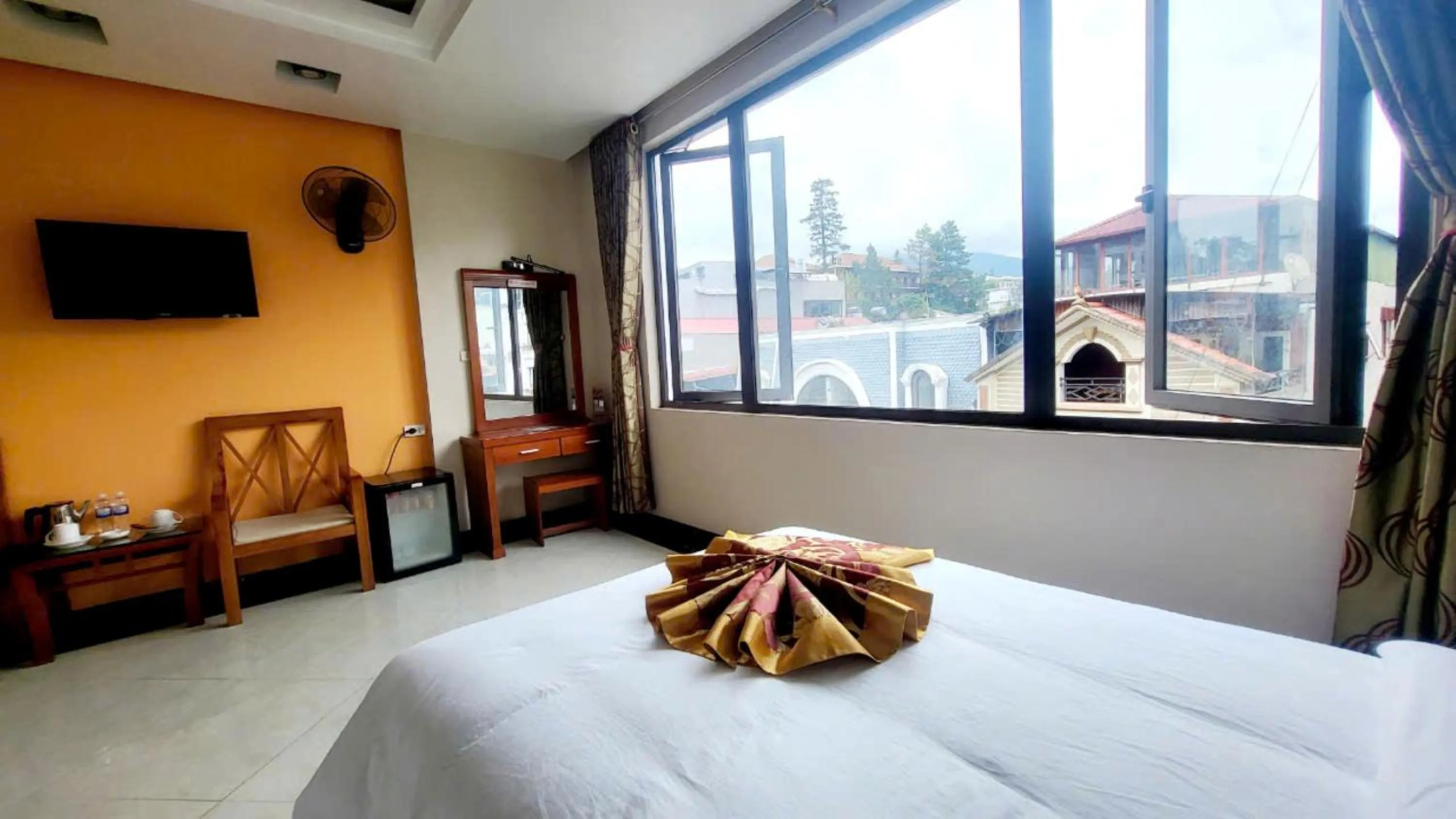 Bed in New Sun Hotel Sapa