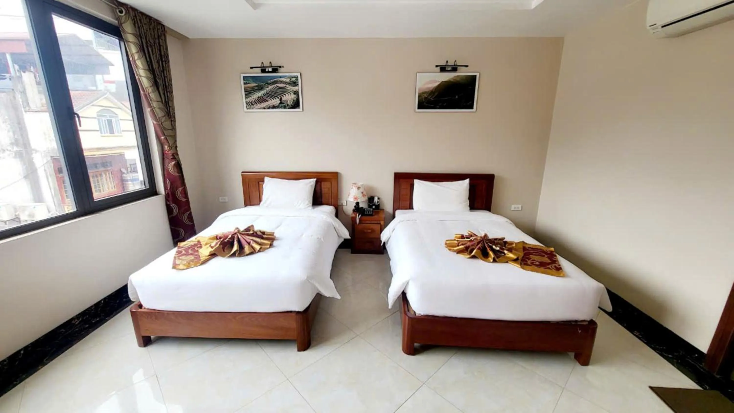 Bedroom, Bed in New Sun Hotel Sapa