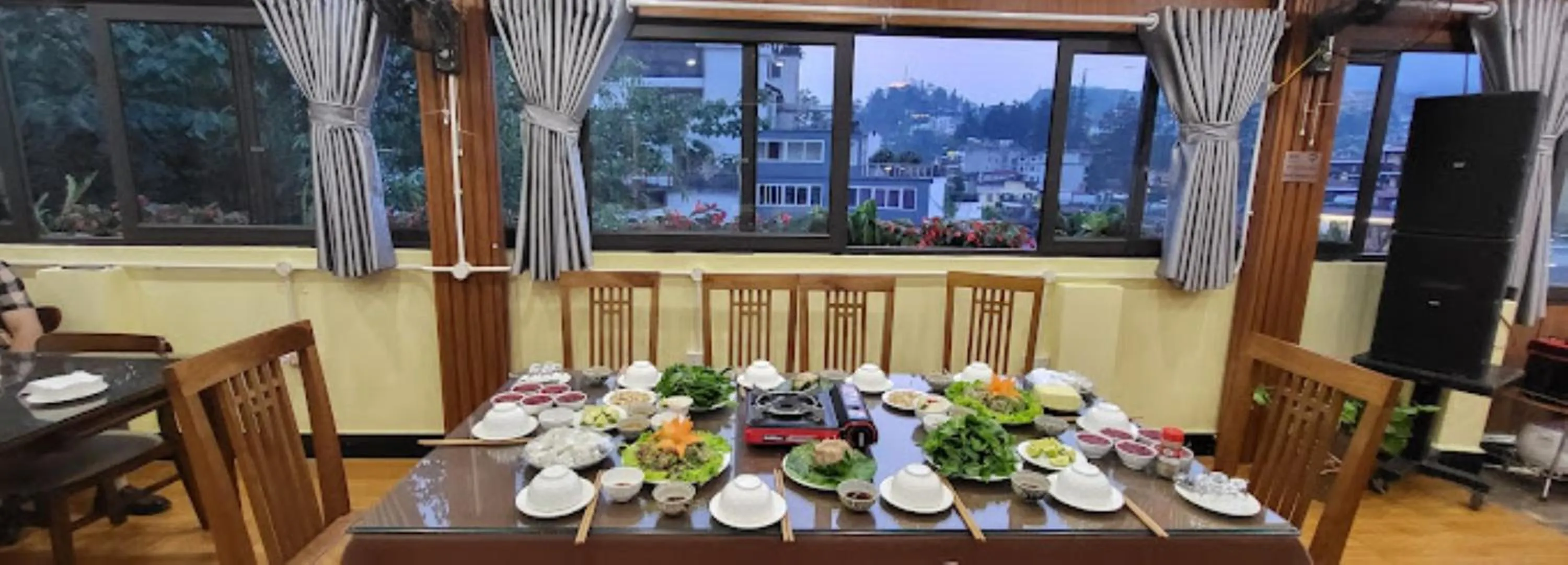 Restaurant/places to eat in New Sun Hotel Sapa