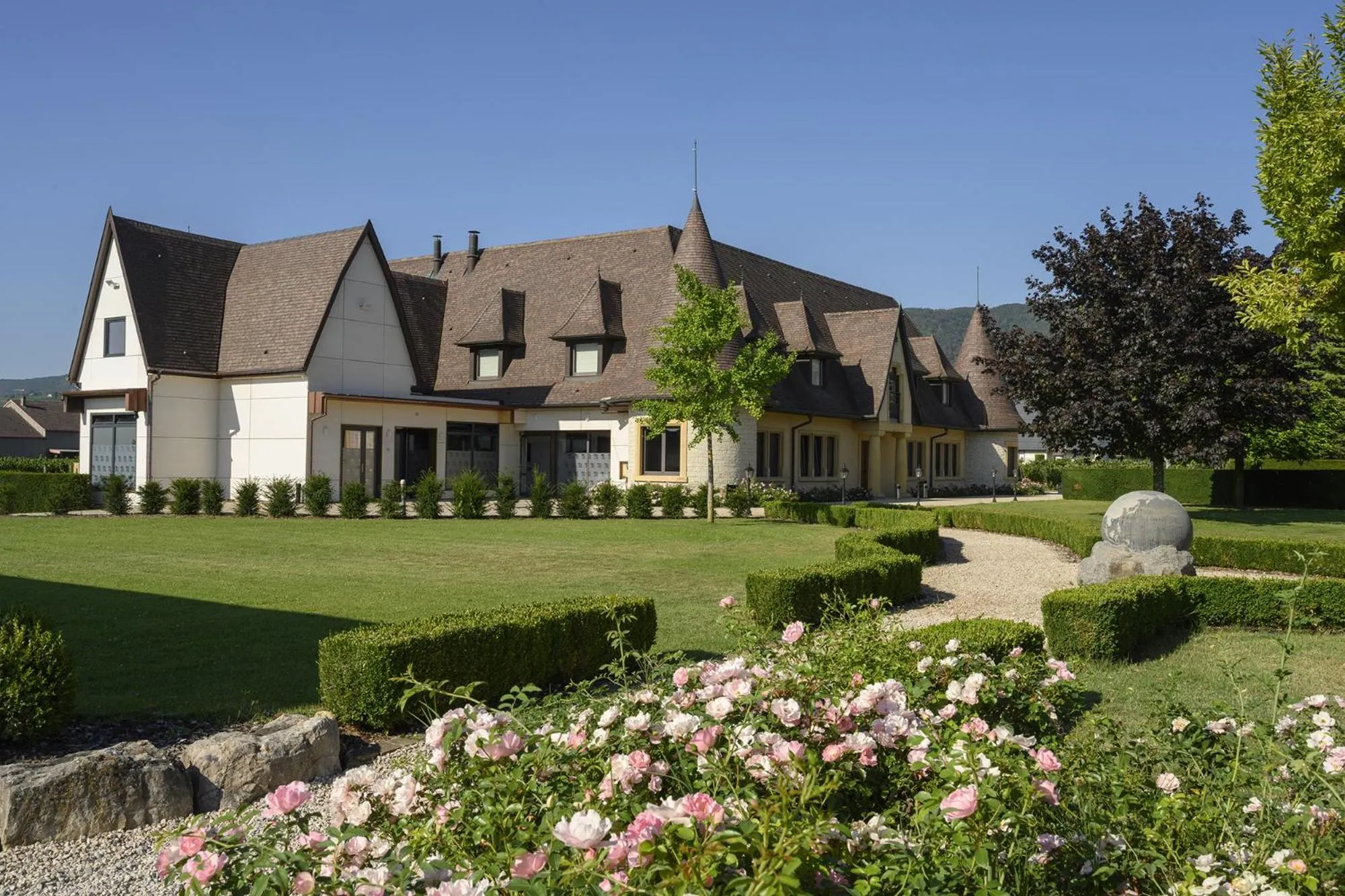 CHATEAU R