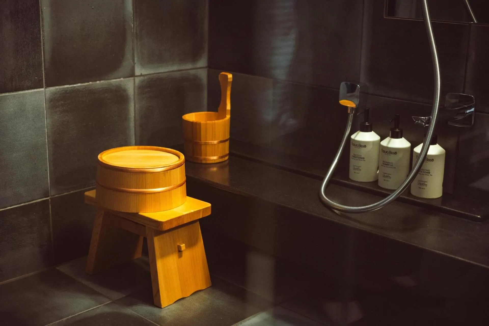 Bathroom in Four Seasons Hotel Osaka